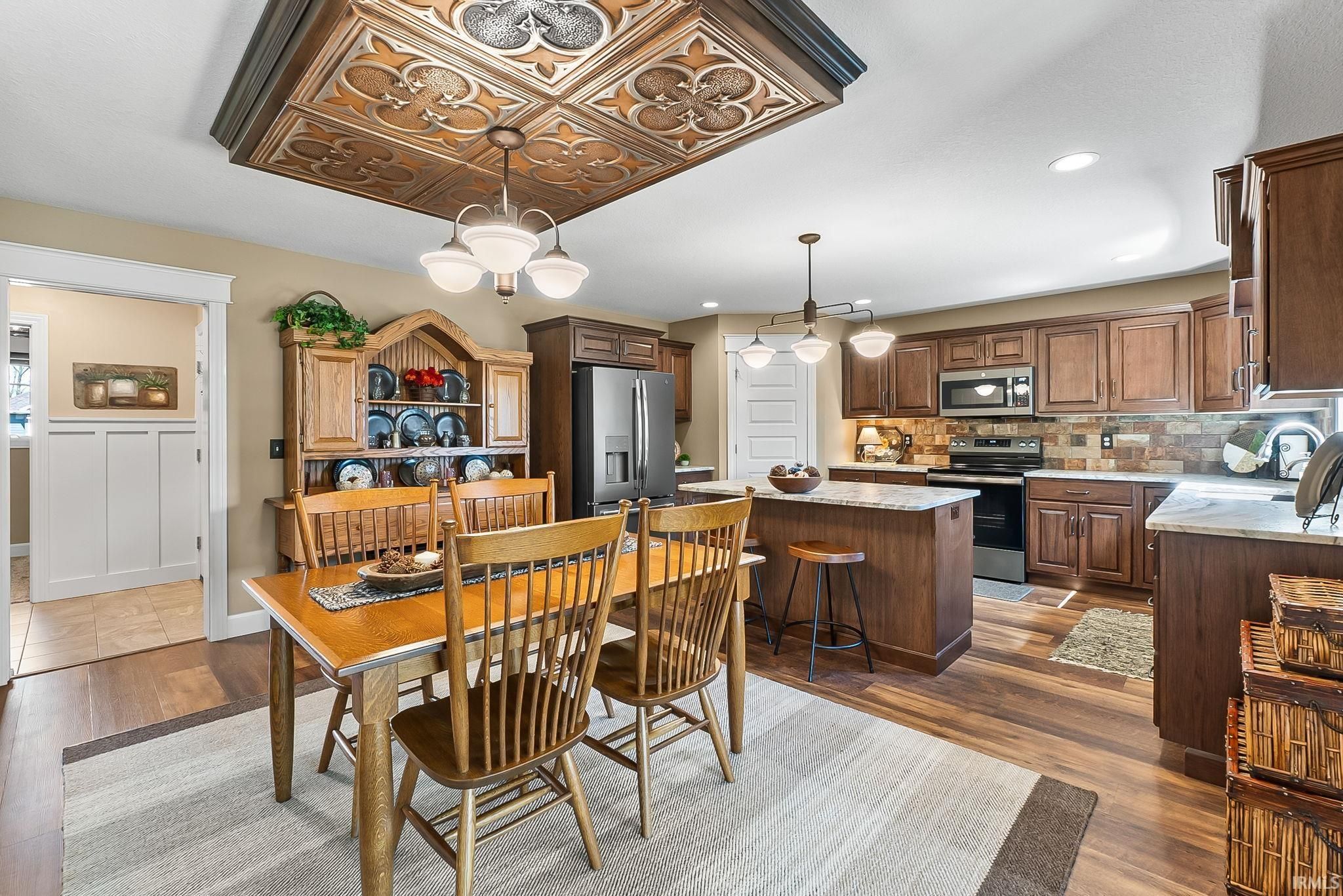 Image of 18736 Roselle Cove