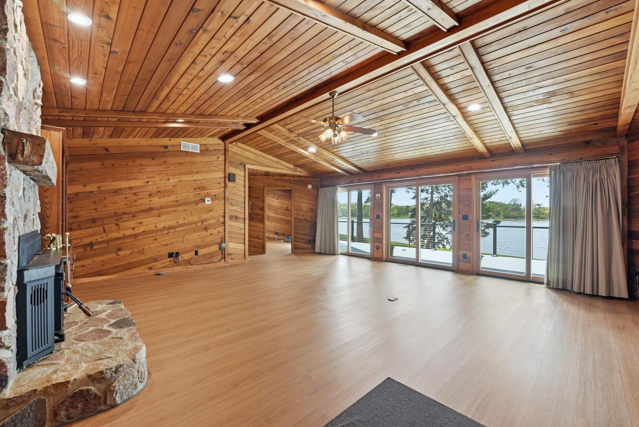 Image of 215 Lane 100 Pine Canyon Lk