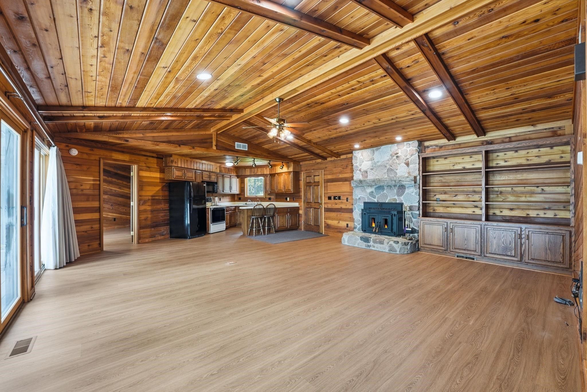 Image of 215 Lane 100 Pine Canyon Lk