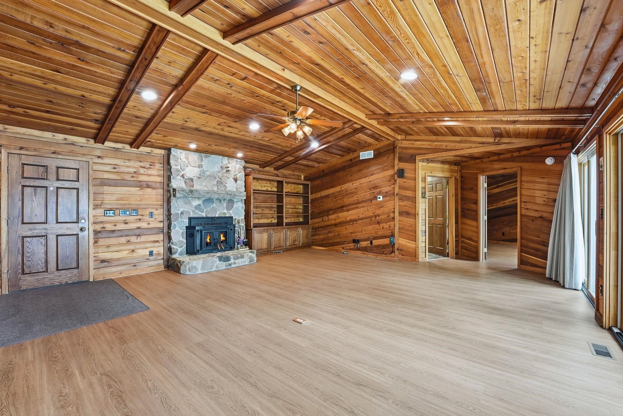 Image of 215 Lane 100 Pine Canyon Lk