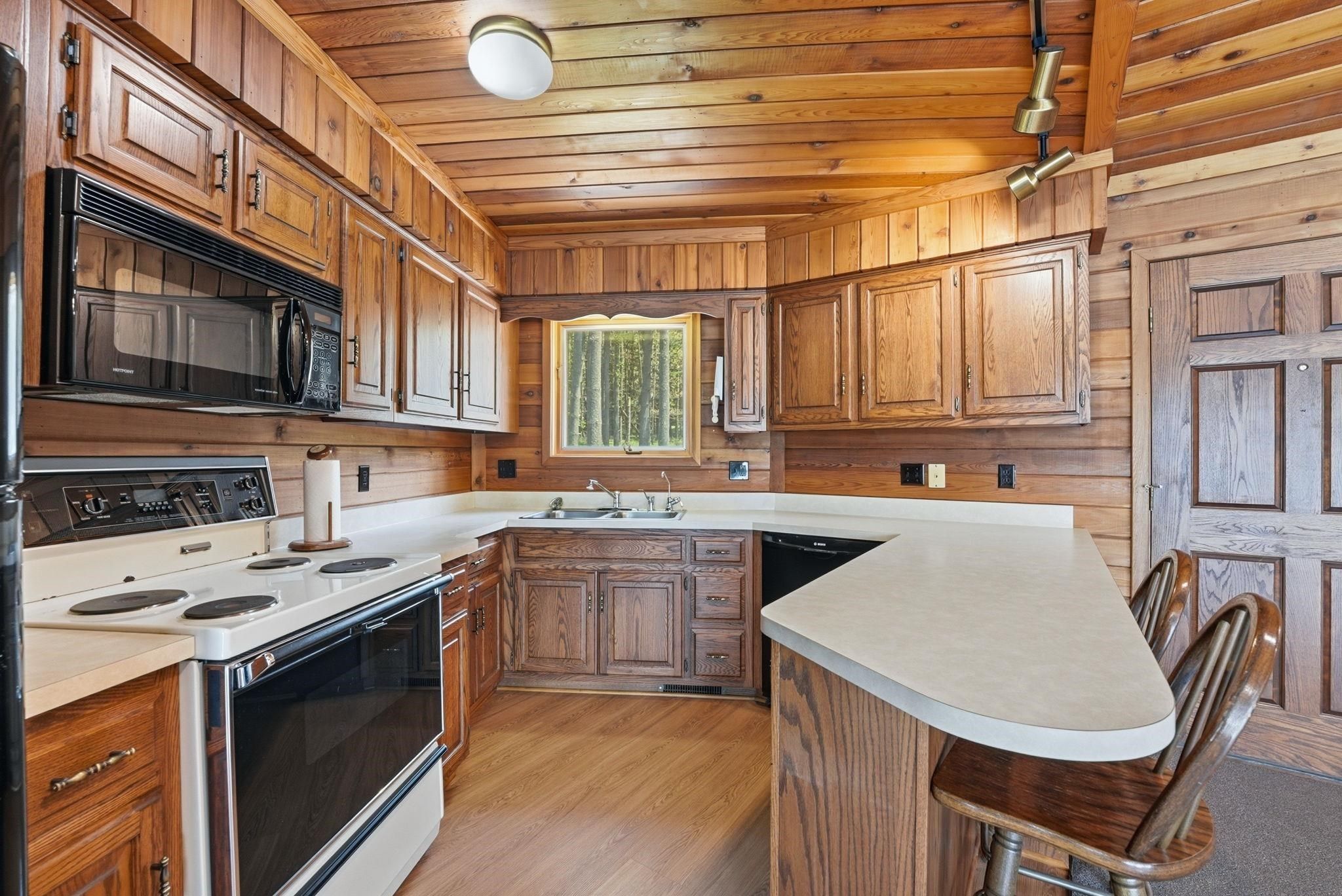 Image of 215 Lane 100 Pine Canyon Lk