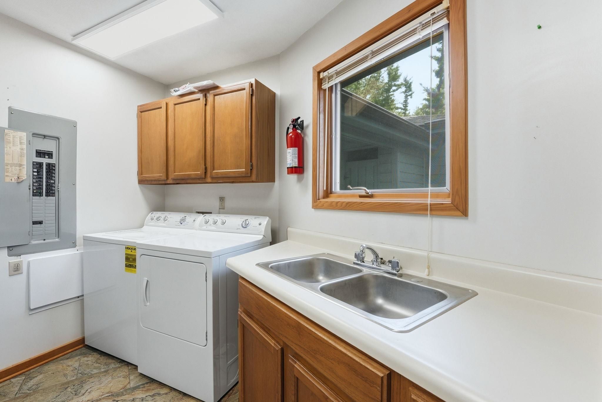 Image of 215 Lane 100 Pine Canyon Lk