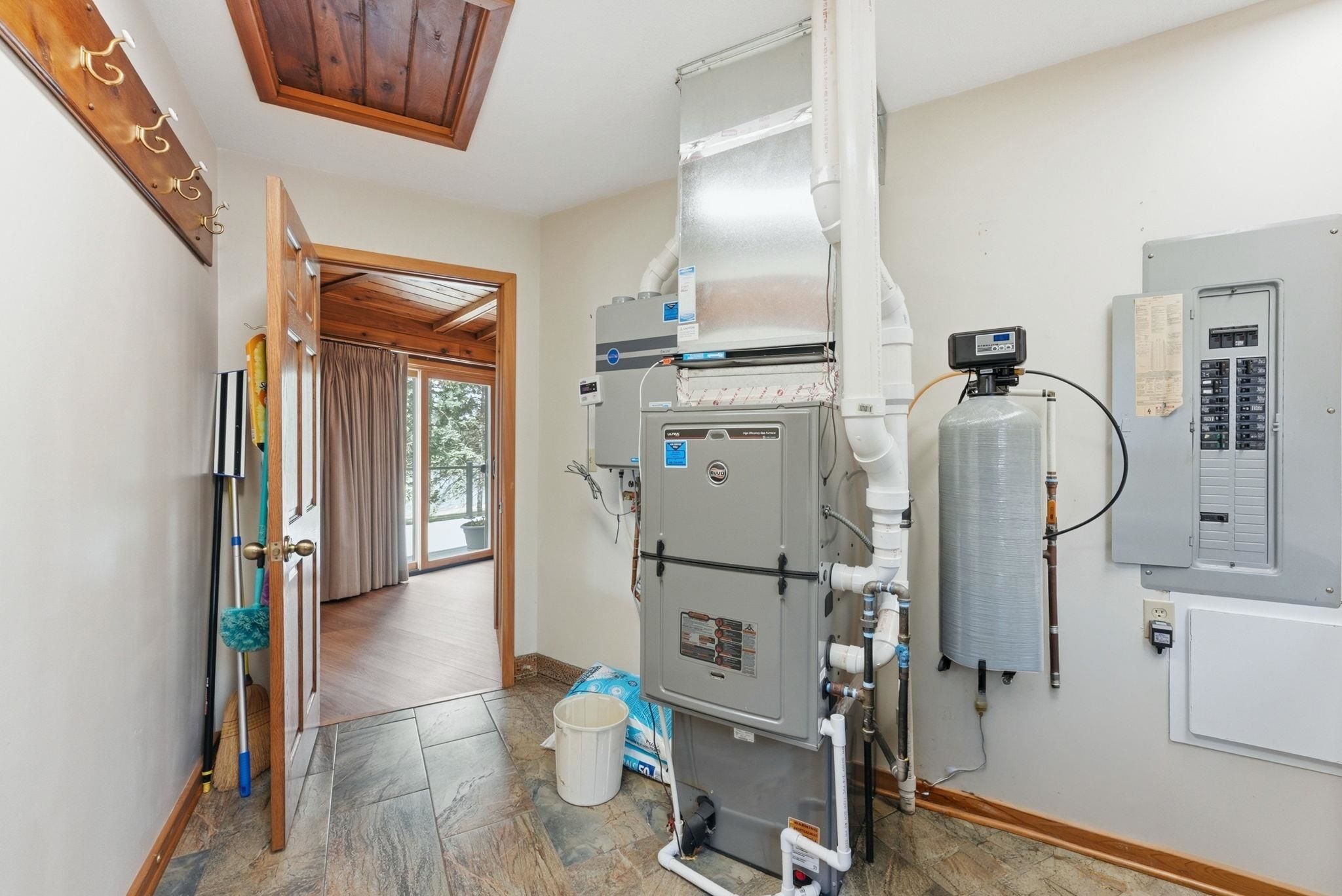 Image of 215 Lane 100 Pine Canyon Lk