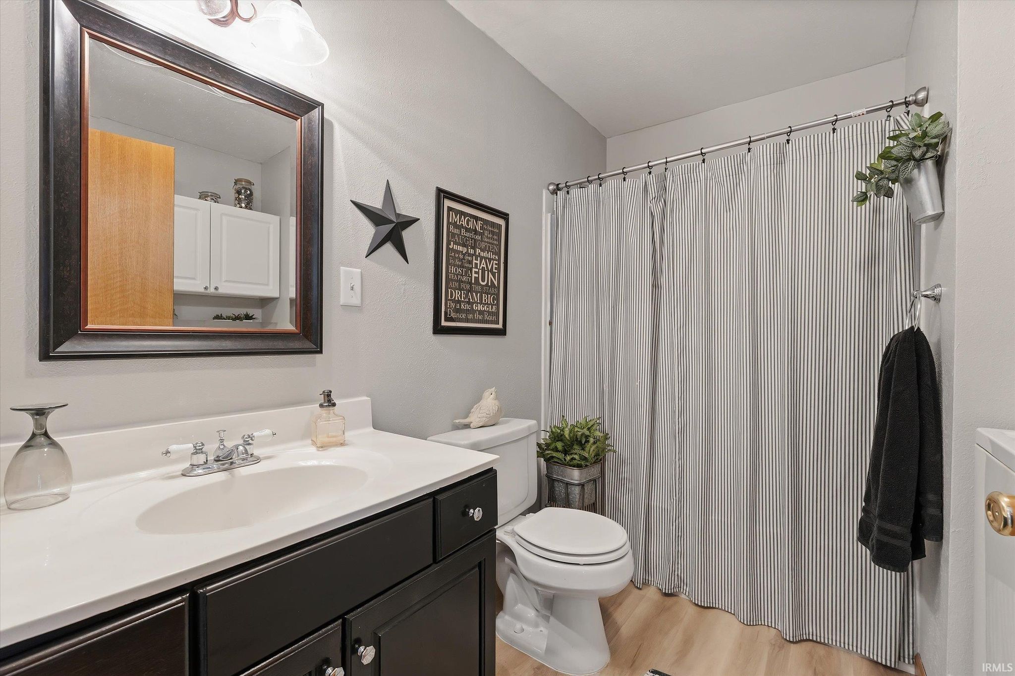 Image of 52275 Ideal Beach Road