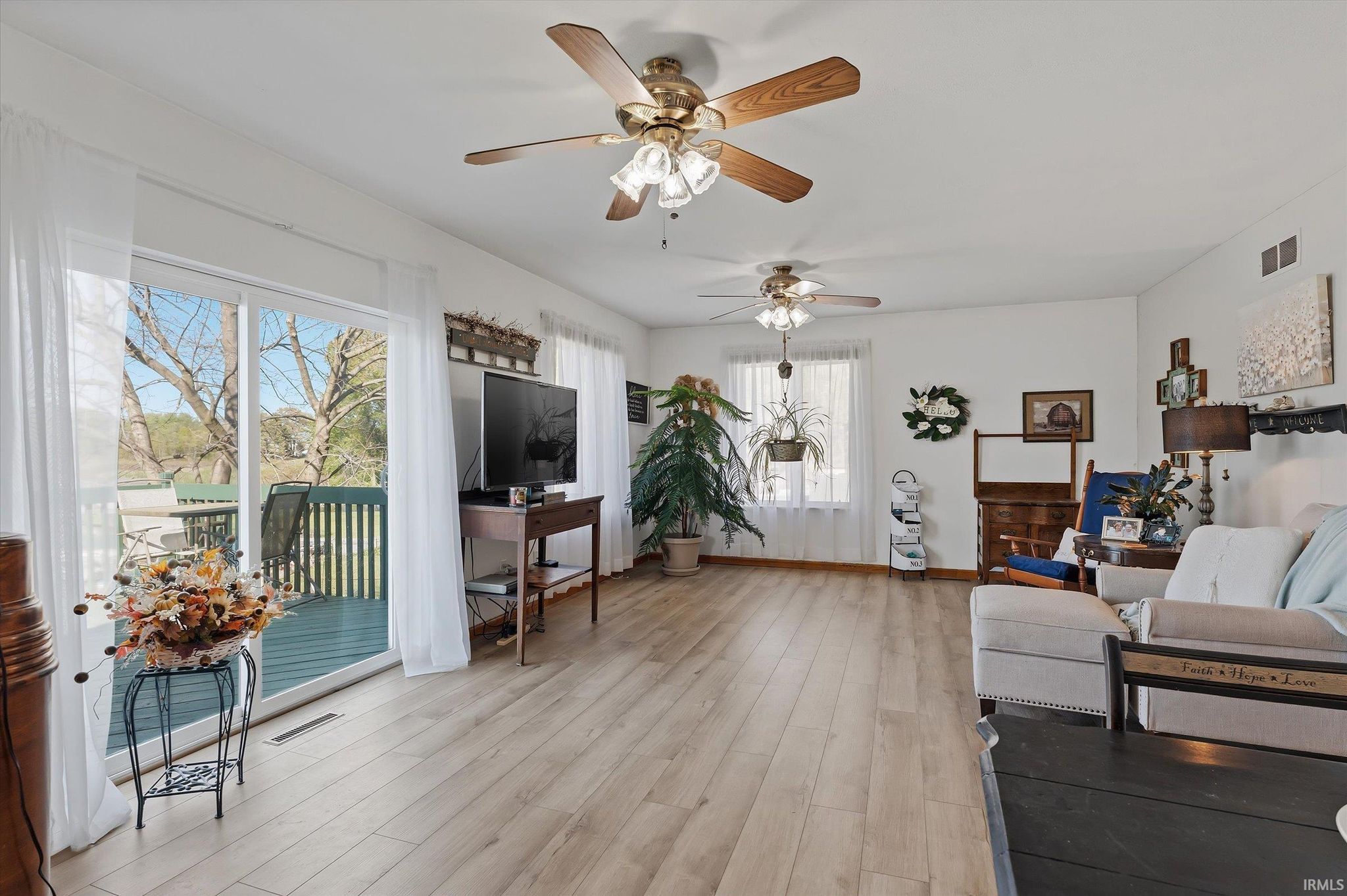 Image of 52275 Ideal Beach Road