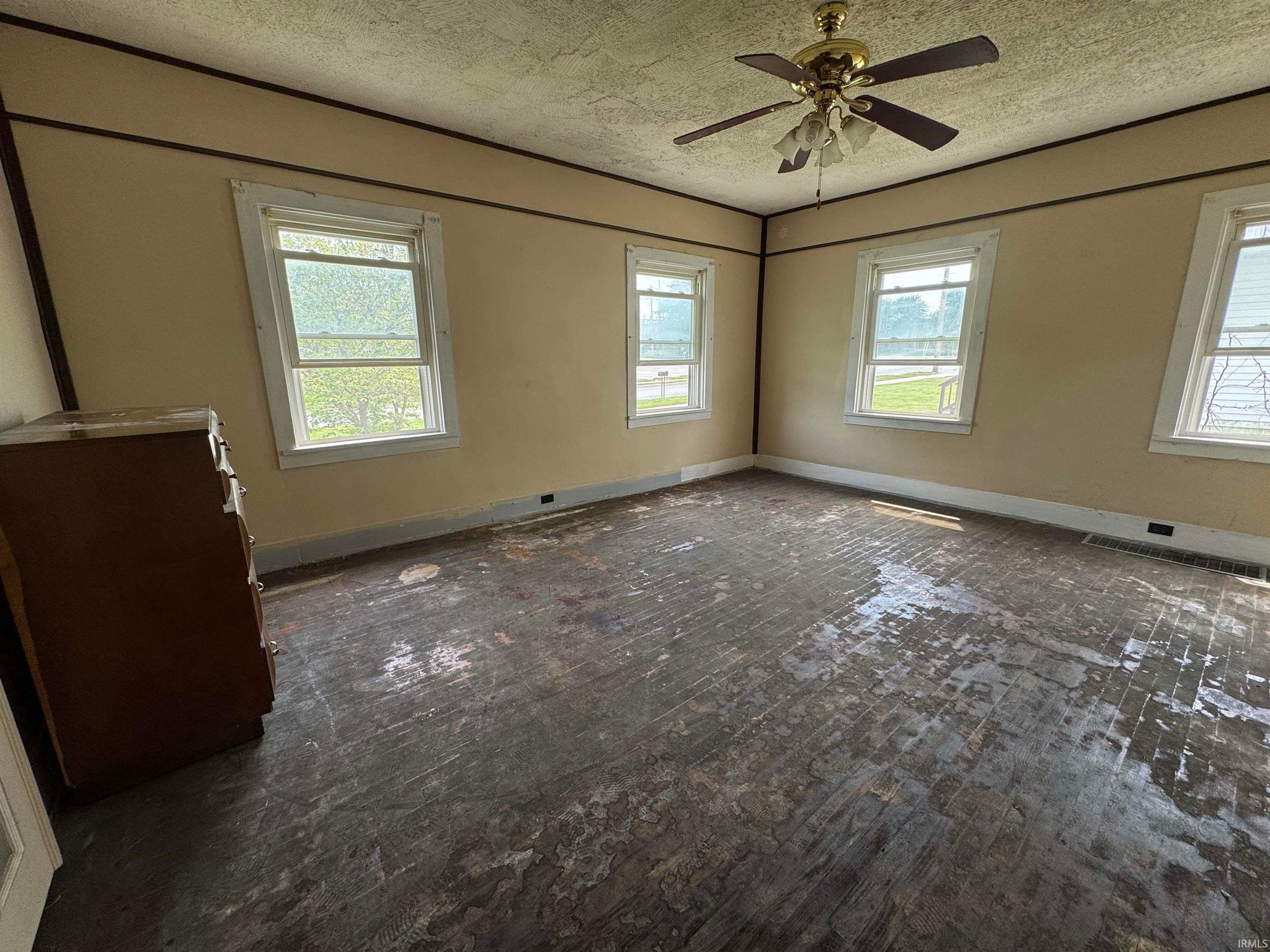 Image of 416 S Poplar Street