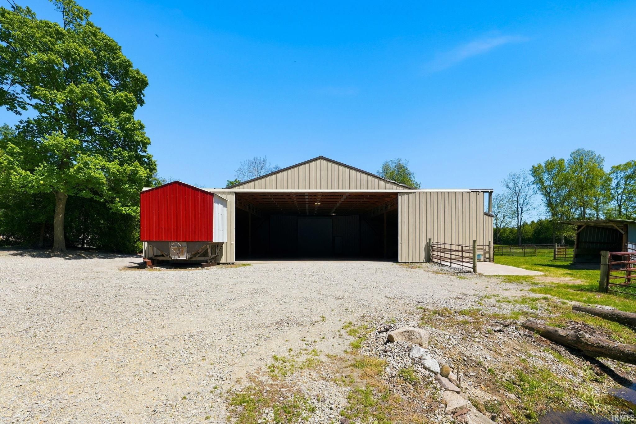 Image of 11401 W 500 S Road