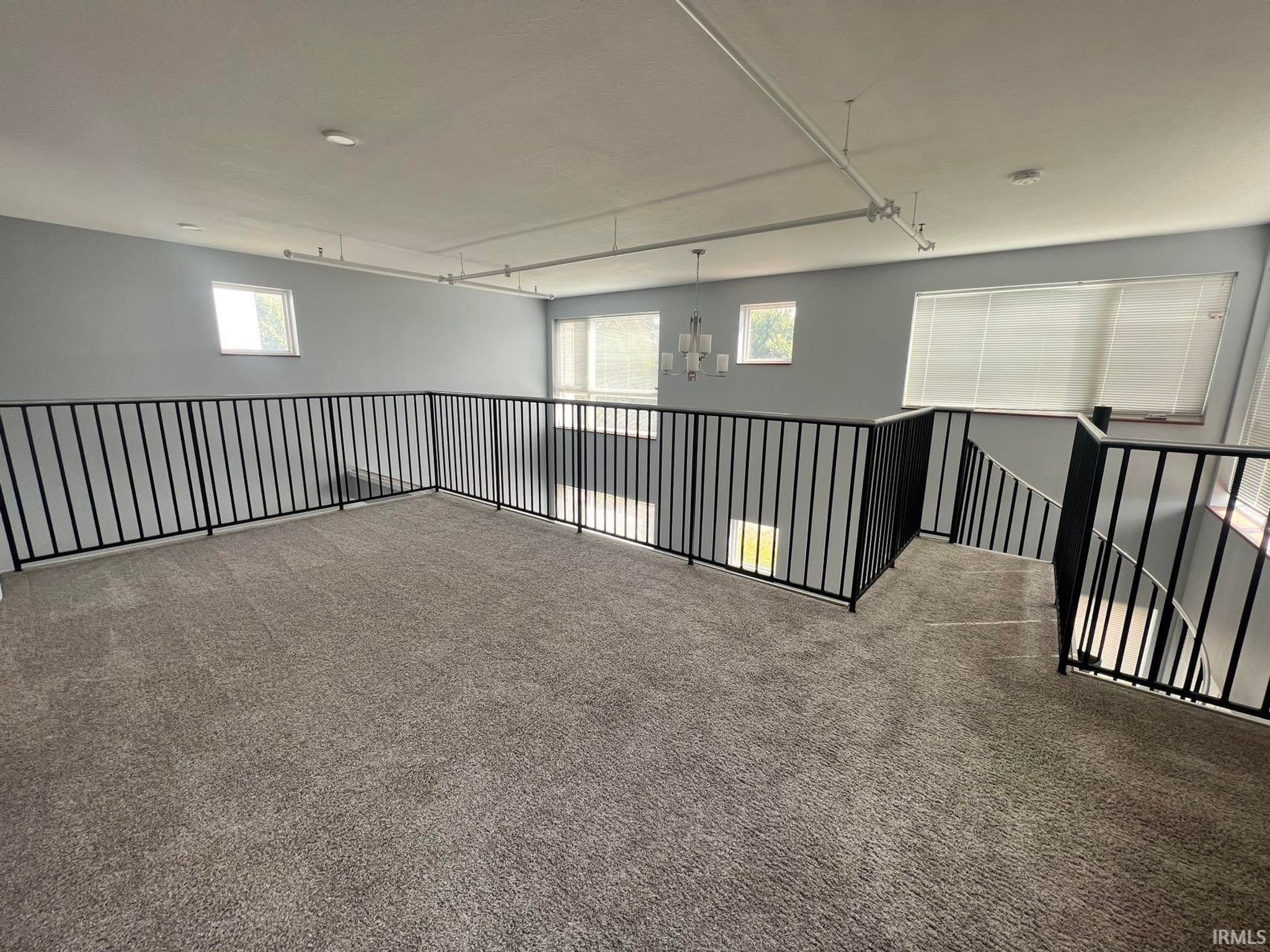 Image of 604 N Smith Road