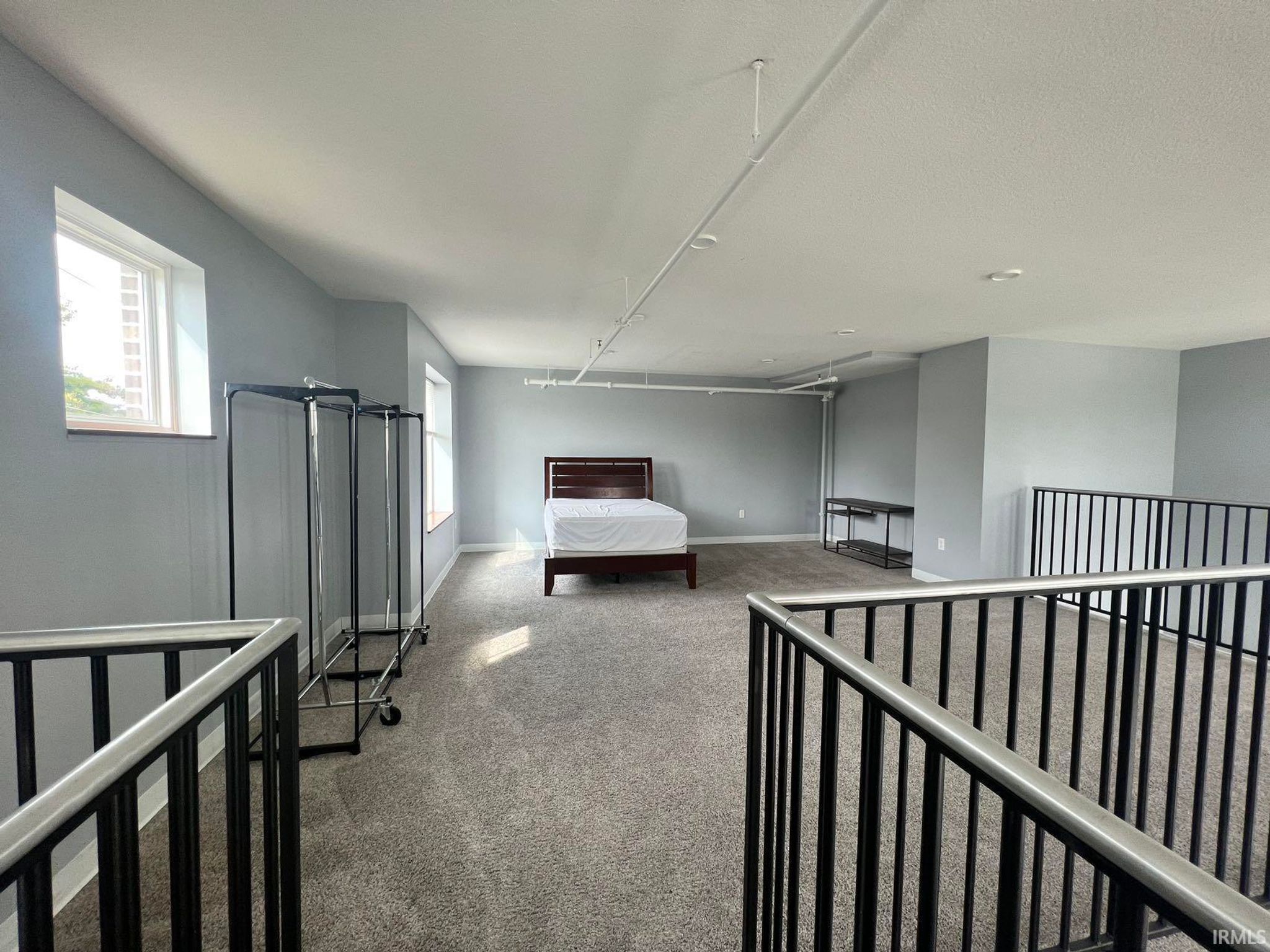 Image of 604 N Smith Road