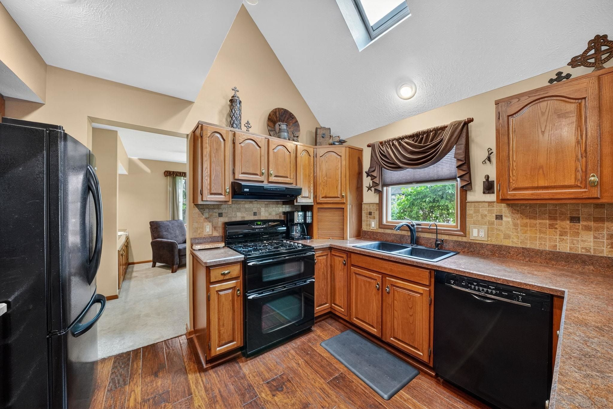 Image of 23655 Ridgemont Lane