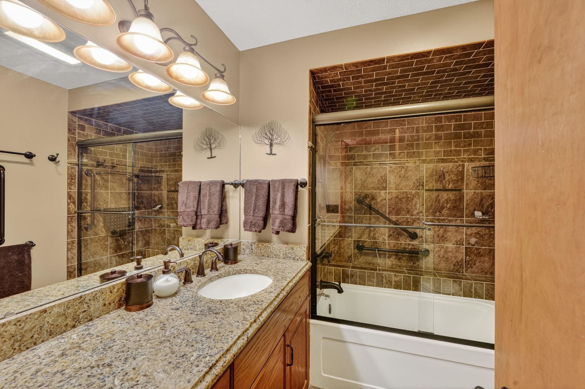 Image of 23655 Ridgemont Lane