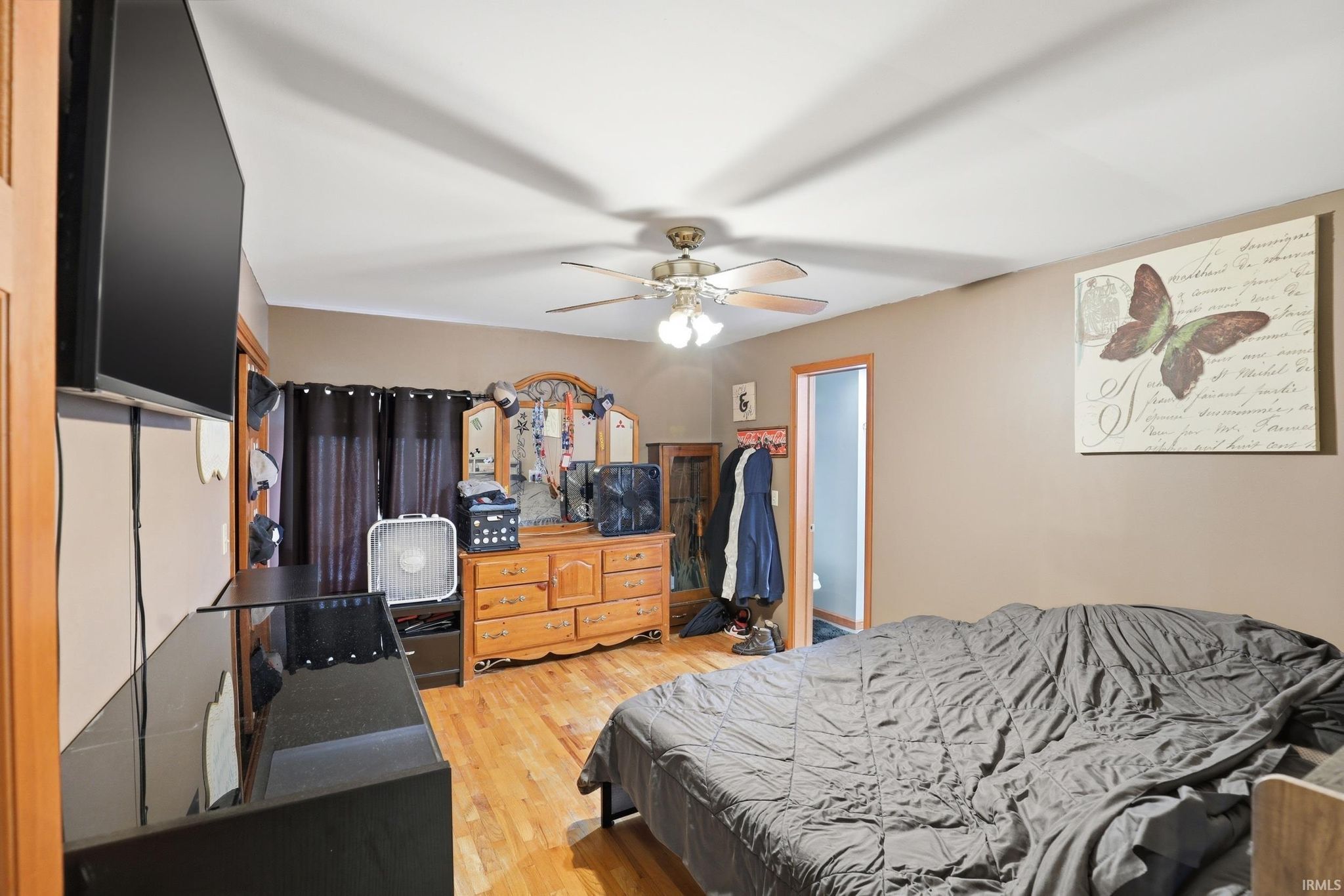 Image of 331 W 2nd Street