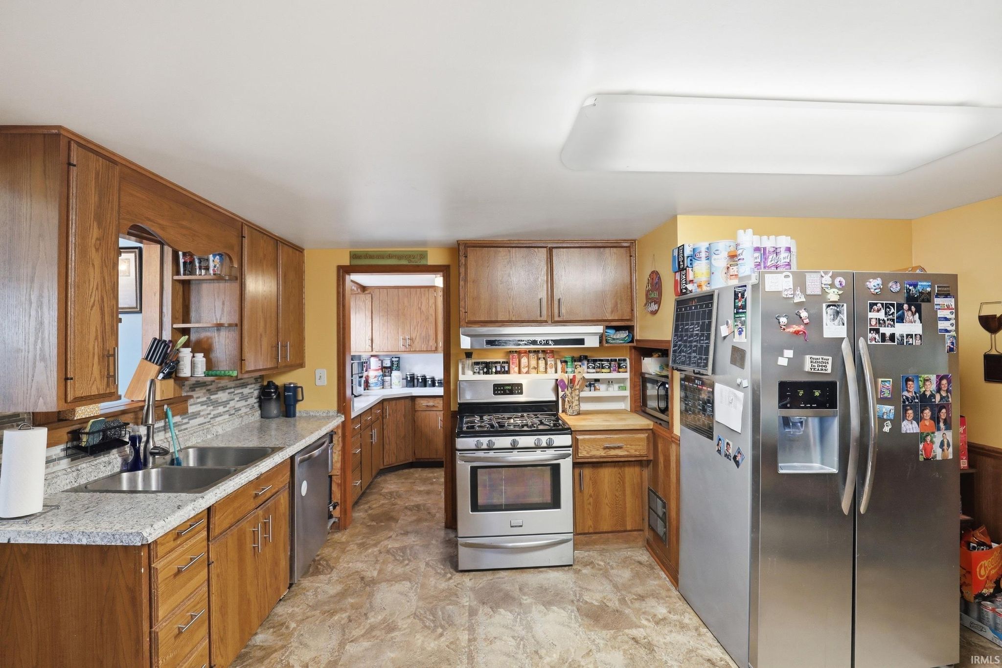 Image of 331 W 2nd Street