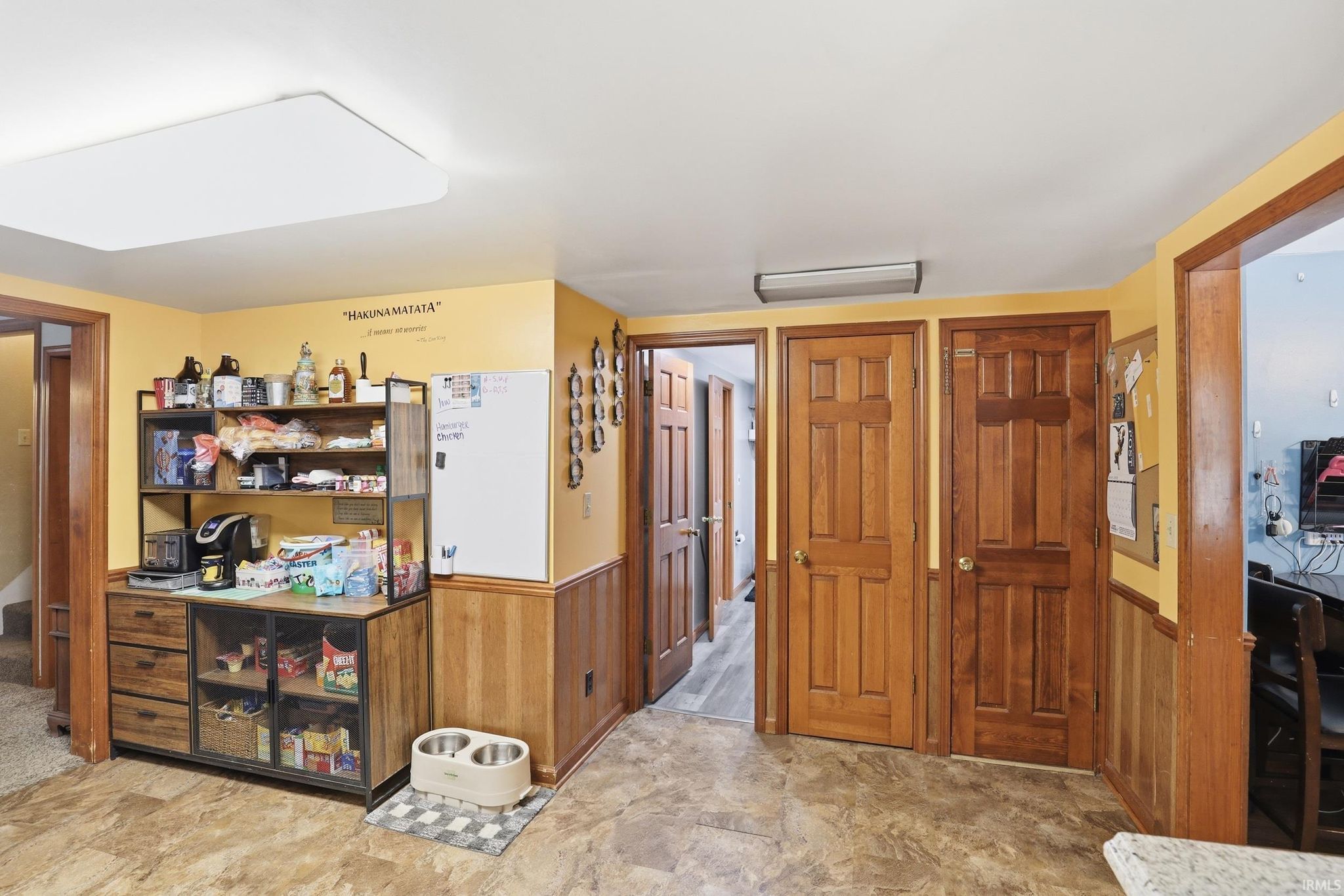 Image of 331 W 2nd Street