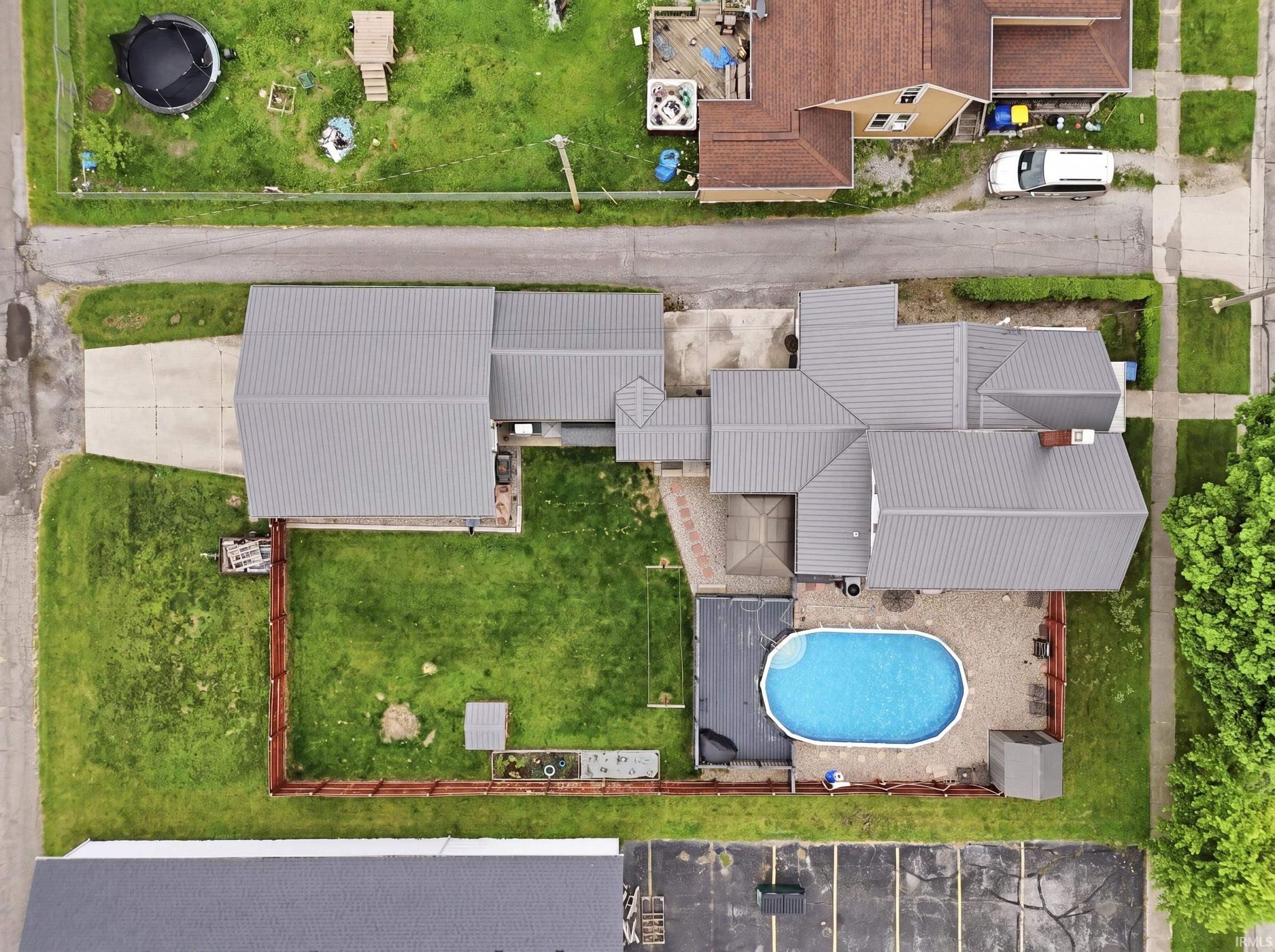 Image of 331 W 2nd Street