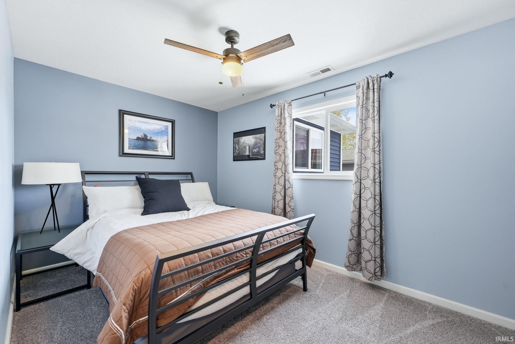 Image of 1025 Pleasant Point