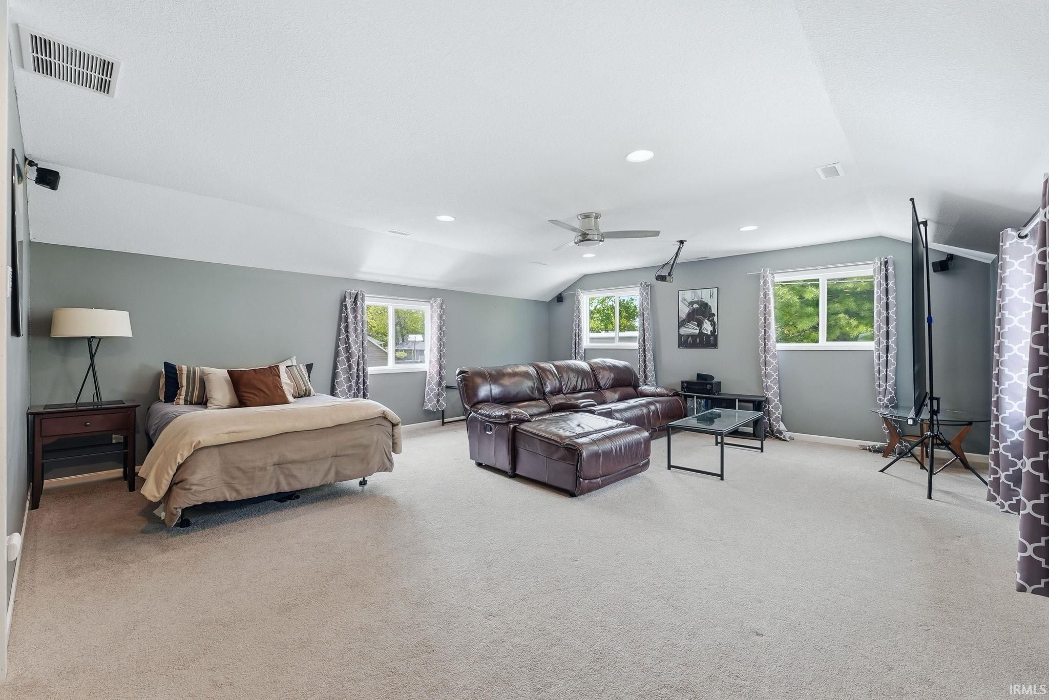 Image of 1025 Pleasant Point