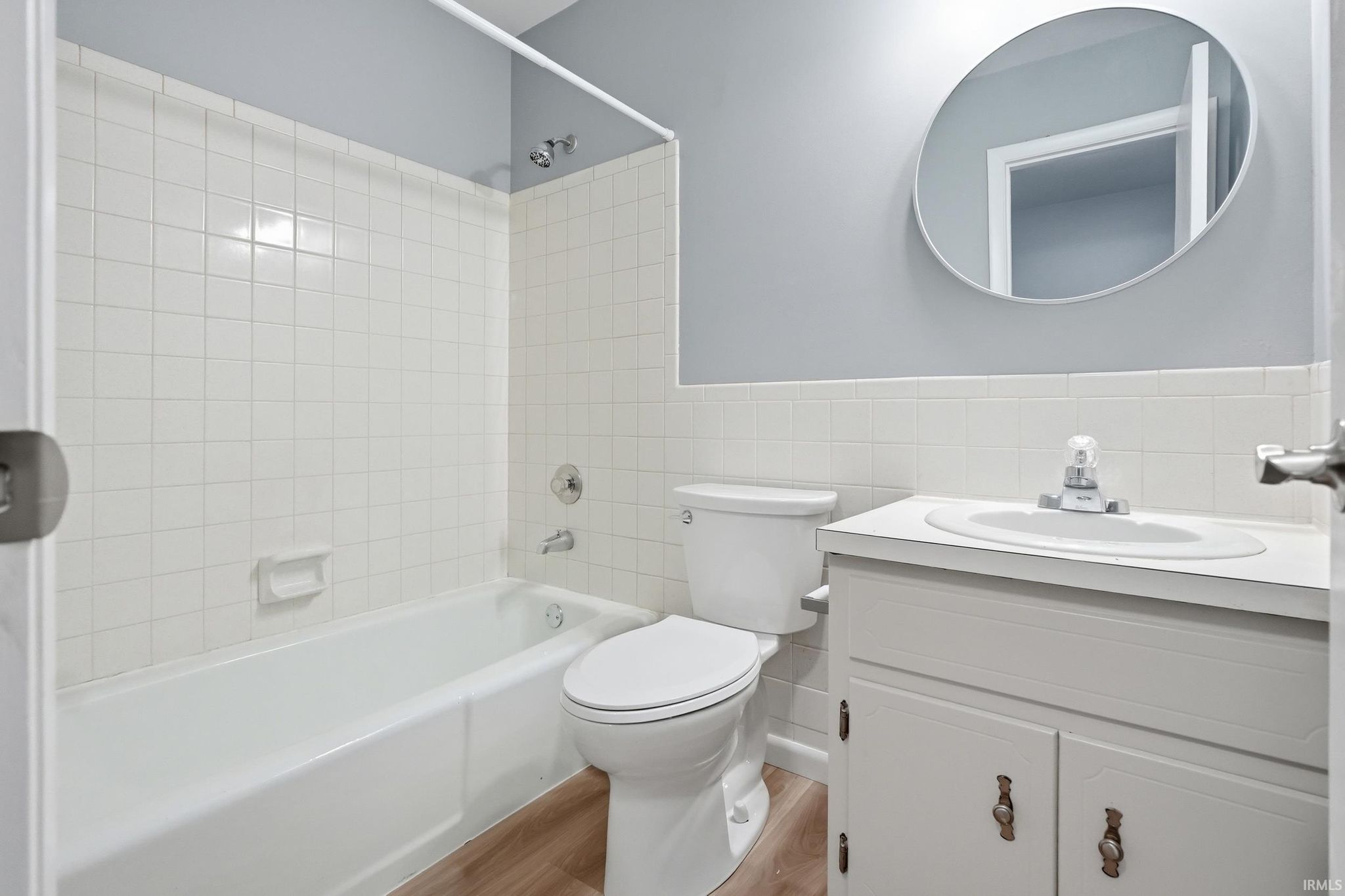Image of 5675 S Wayne Avenue