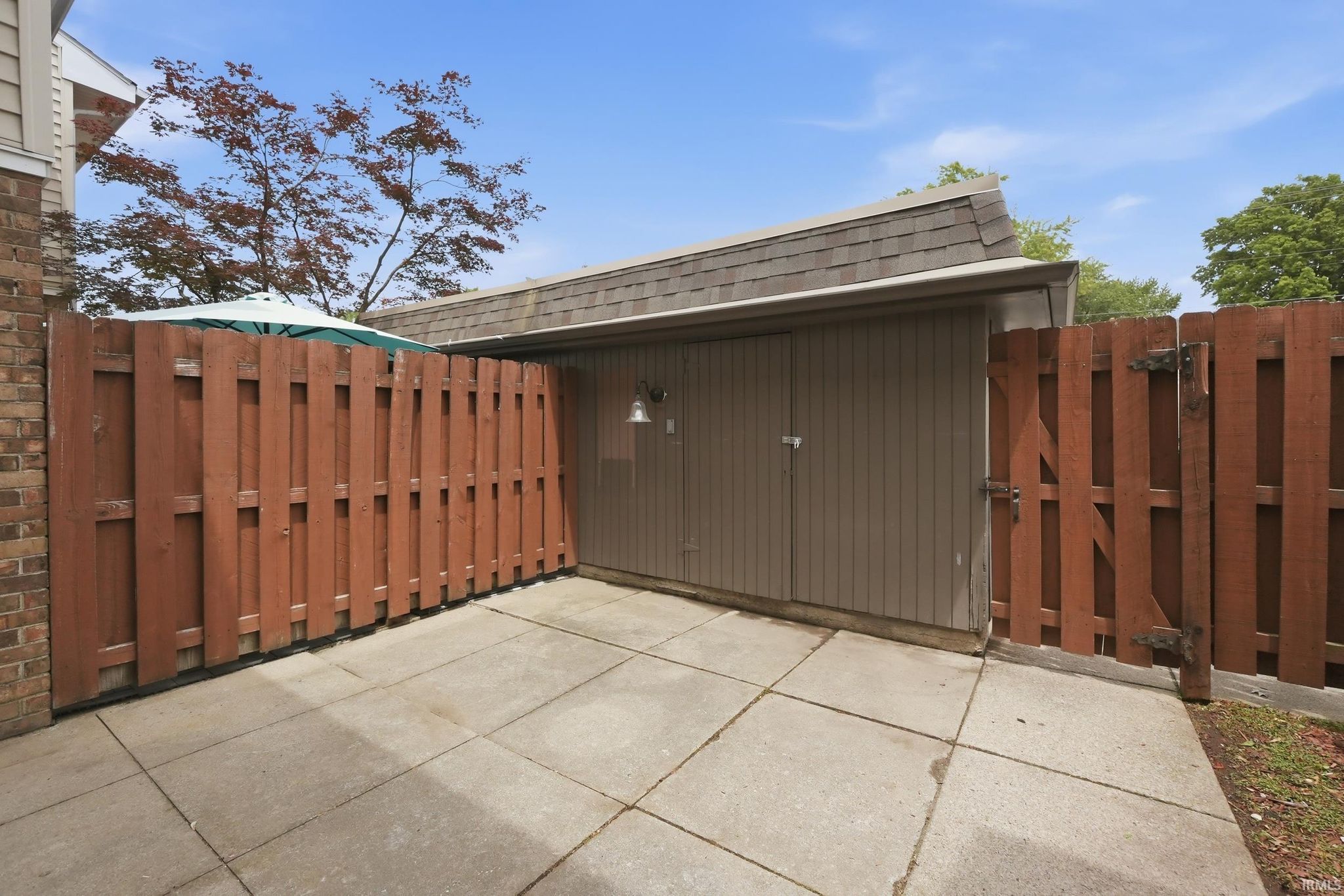 Image of 5675 S Wayne Avenue
