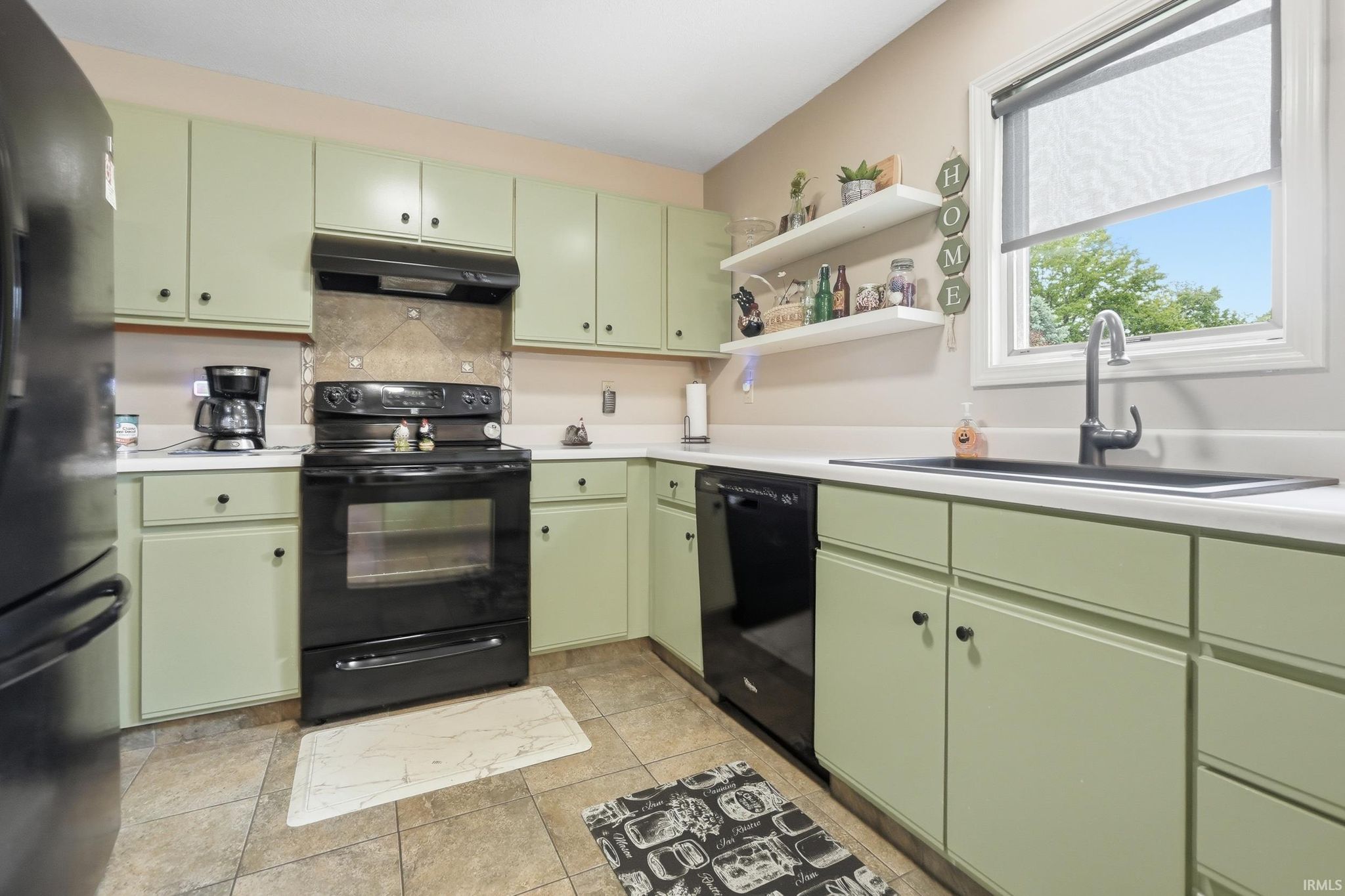 Image of 1550 E Kammerer Road
