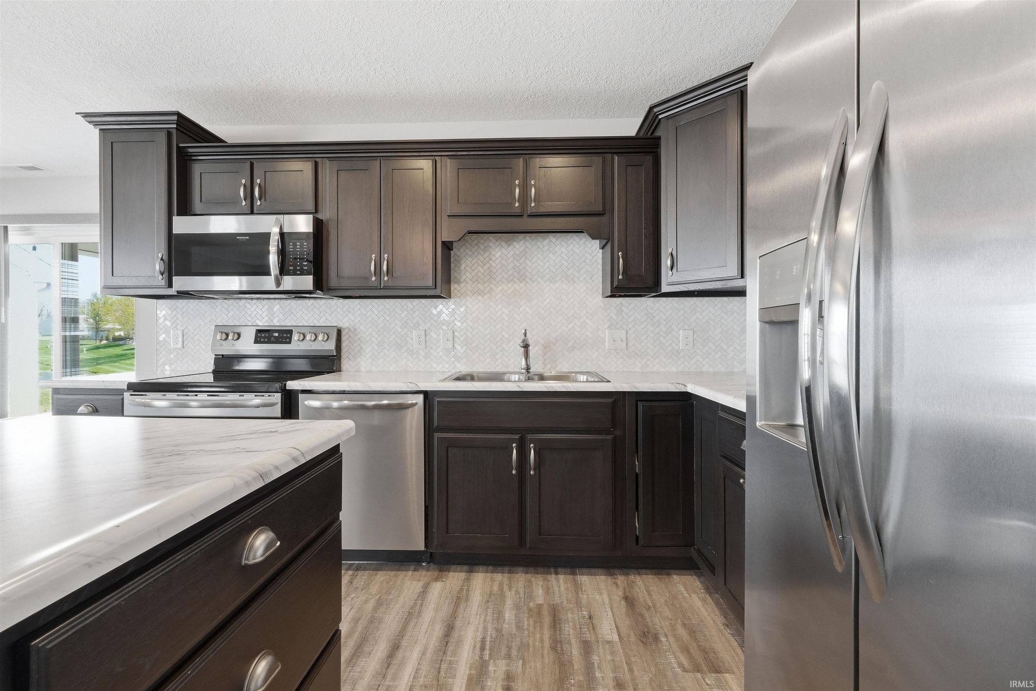 Image of 735 W Hamilton Road