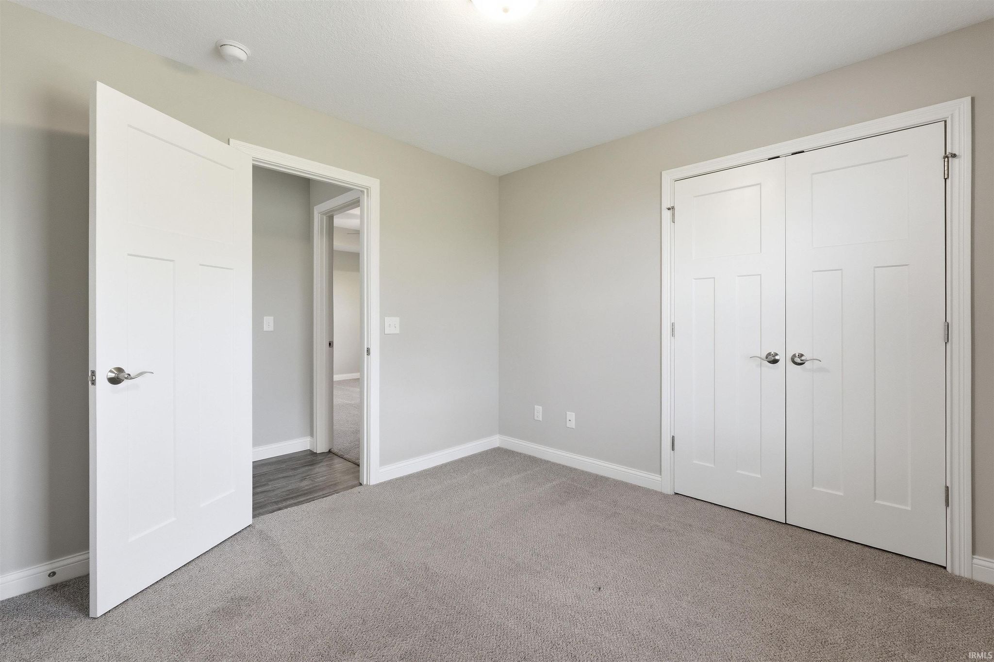 Image of 735 W Hamilton Road