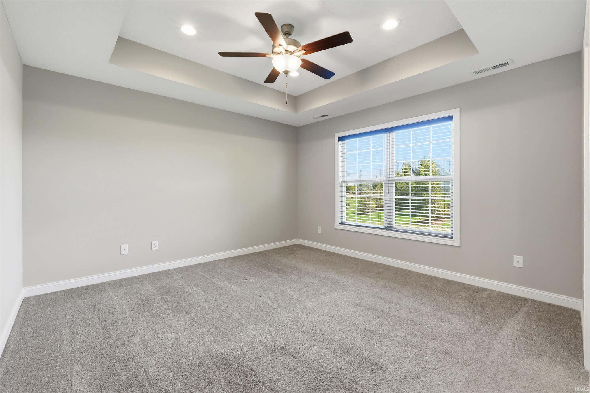 Image of 735 W Hamilton Road