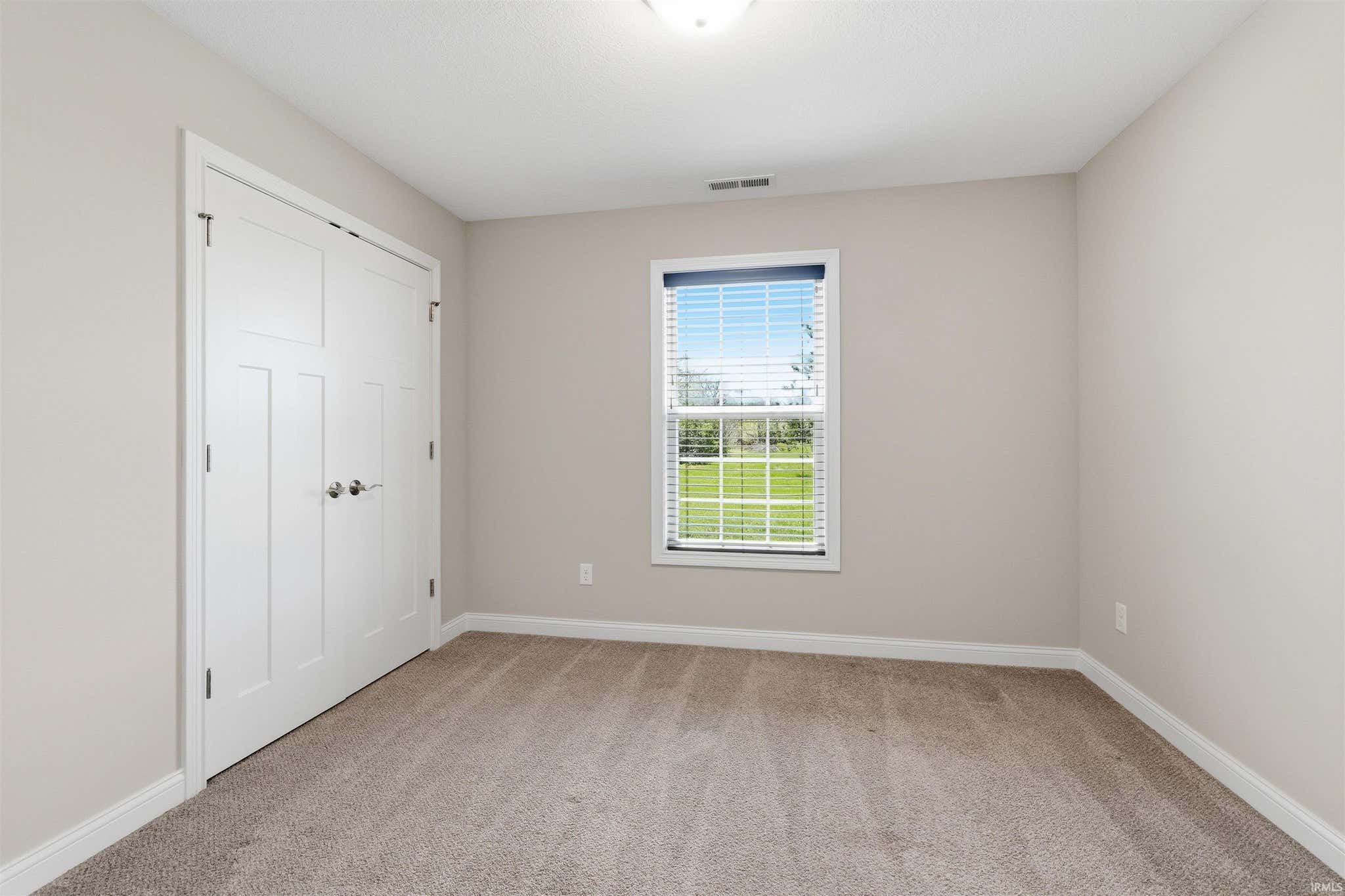 Image of 735 W Hamilton Road