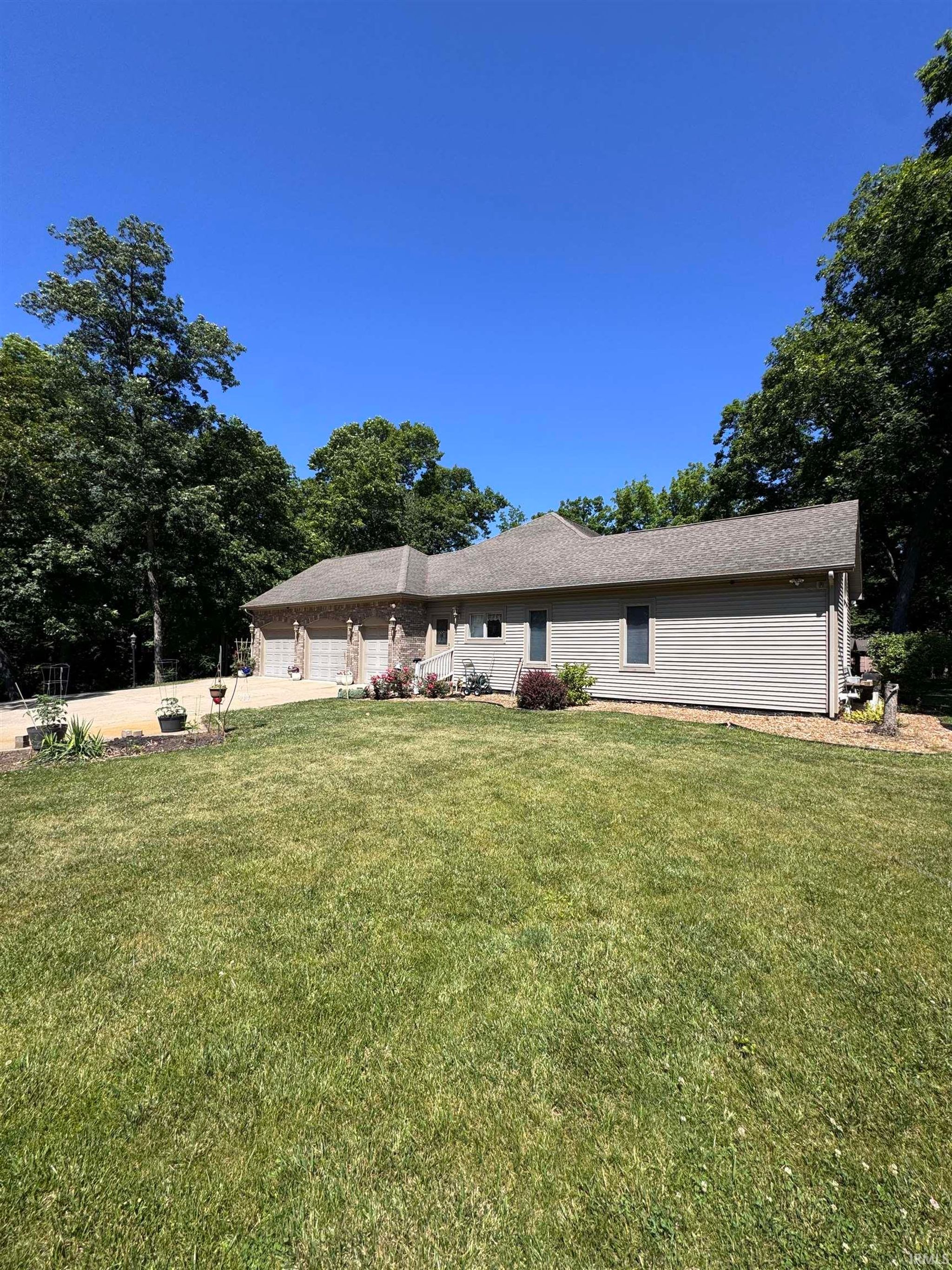 Image of 11624 W Briarwood Drive