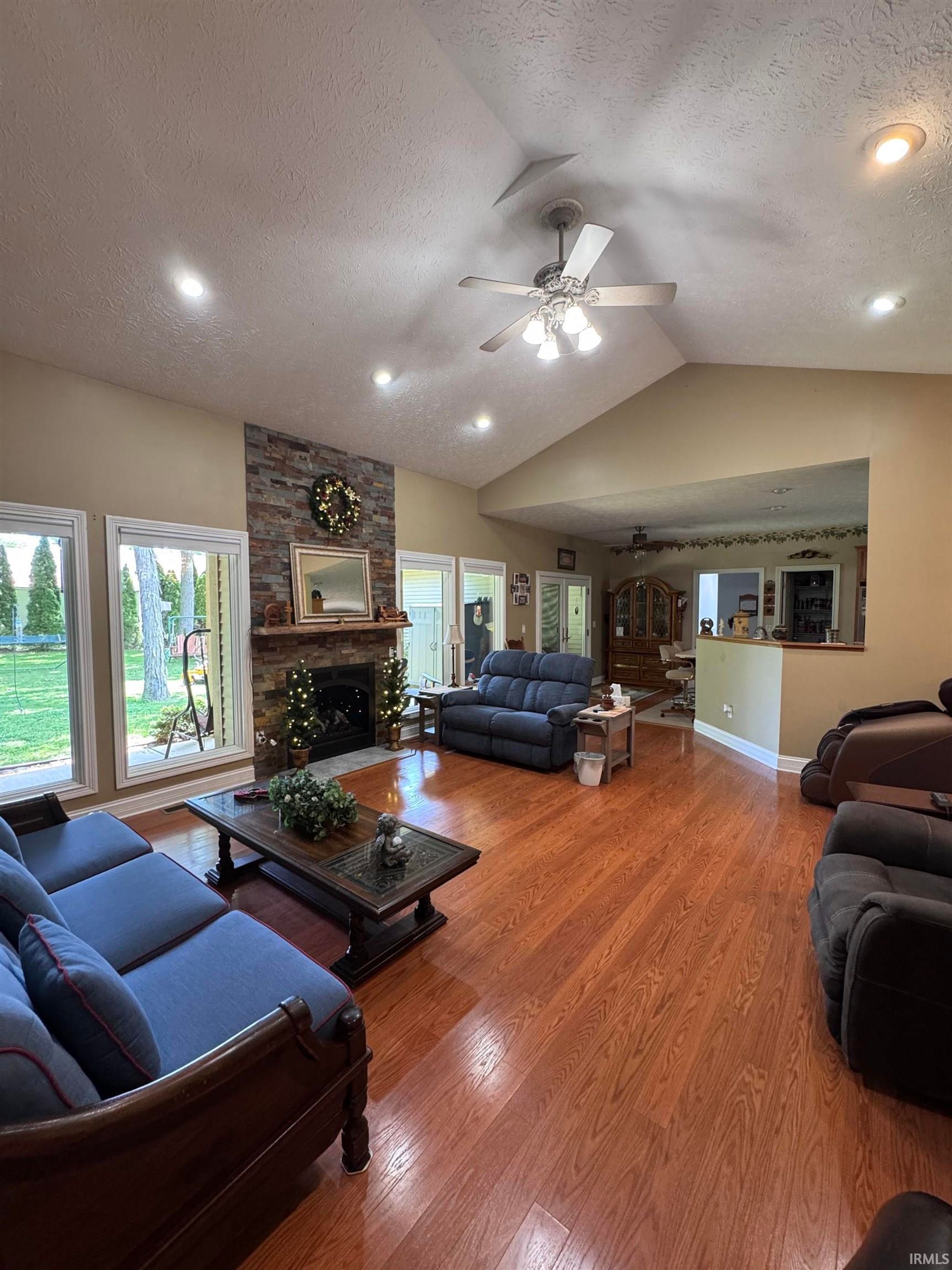 Image of 11624 W Briarwood Drive