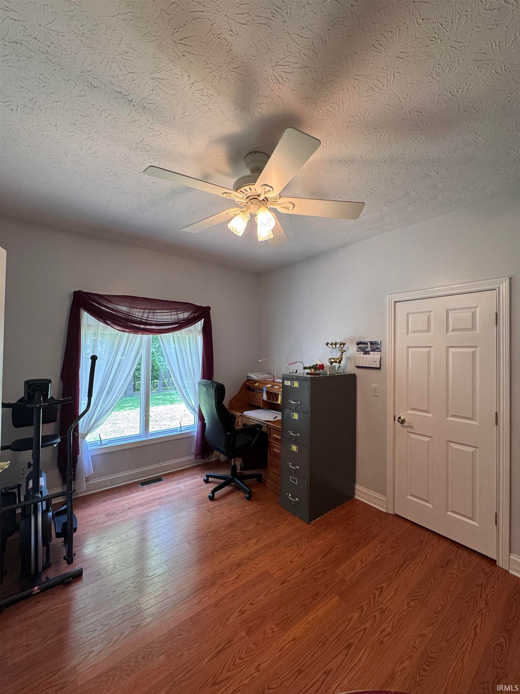Image of 11624 W Briarwood Drive