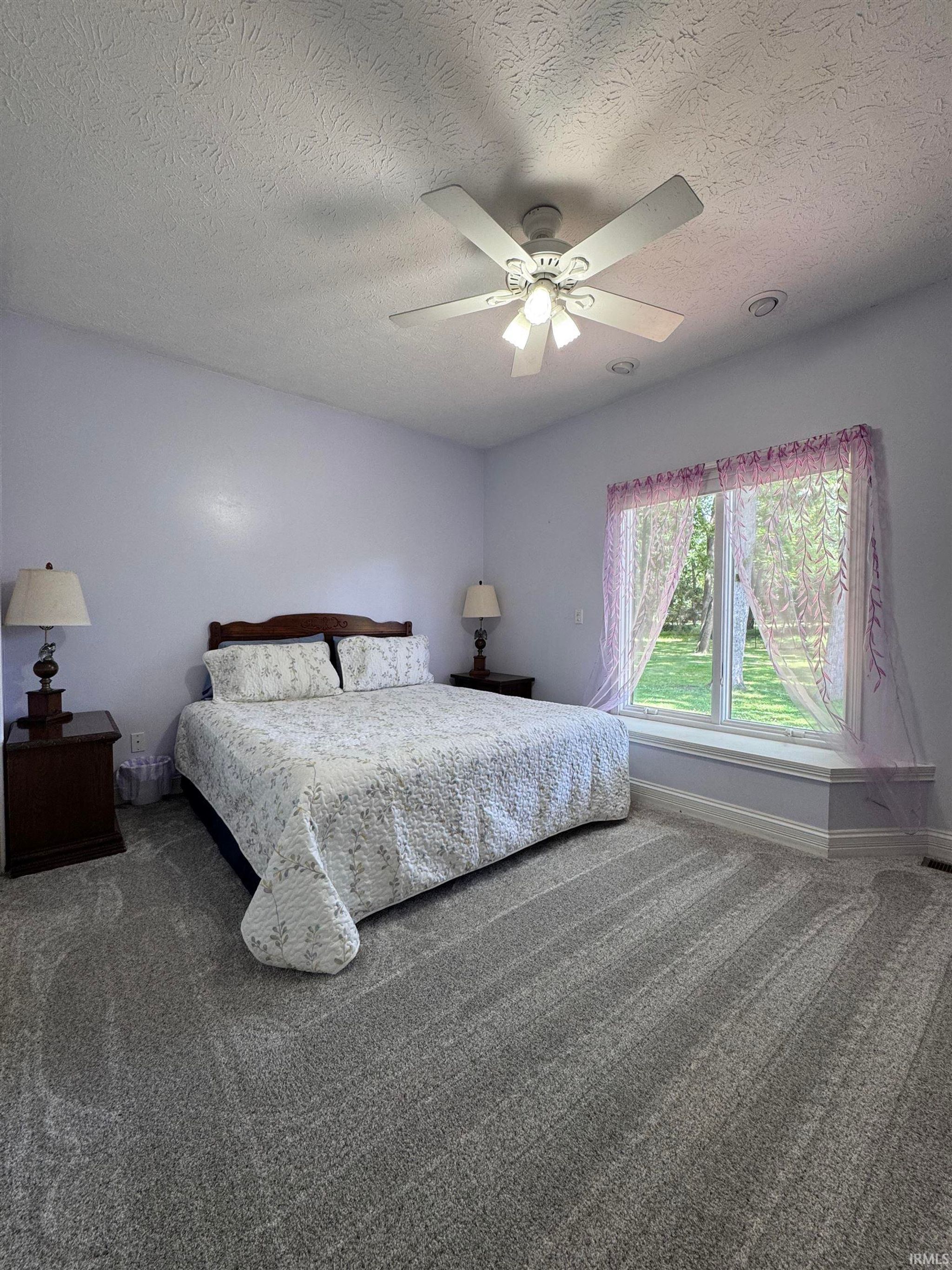 Image of 11624 W Briarwood Drive