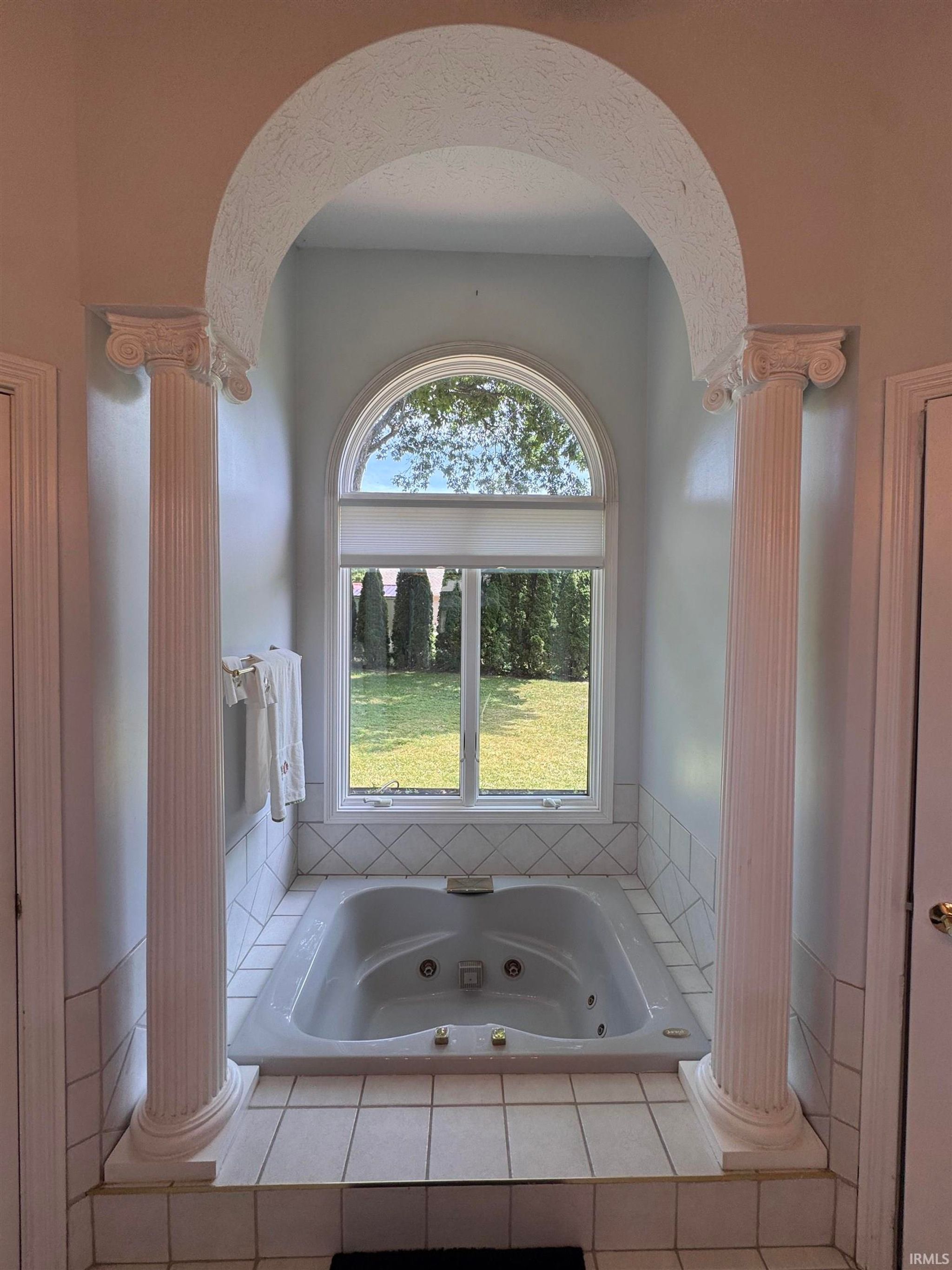 Image of 11624 W Briarwood Drive