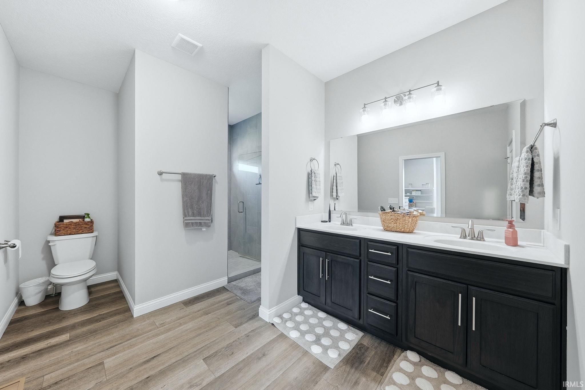 Image of 5801 Lourdais Court
