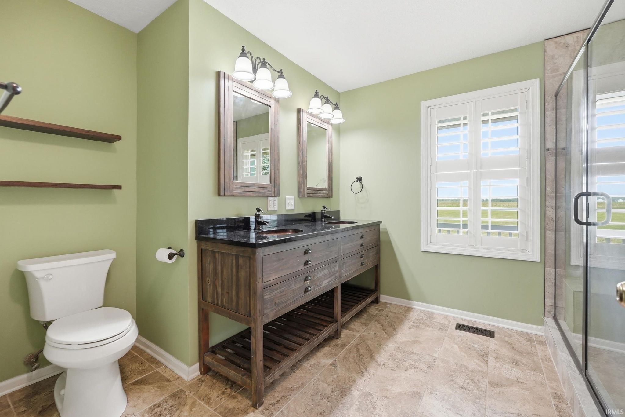 Image of 5611 S Doyle Road