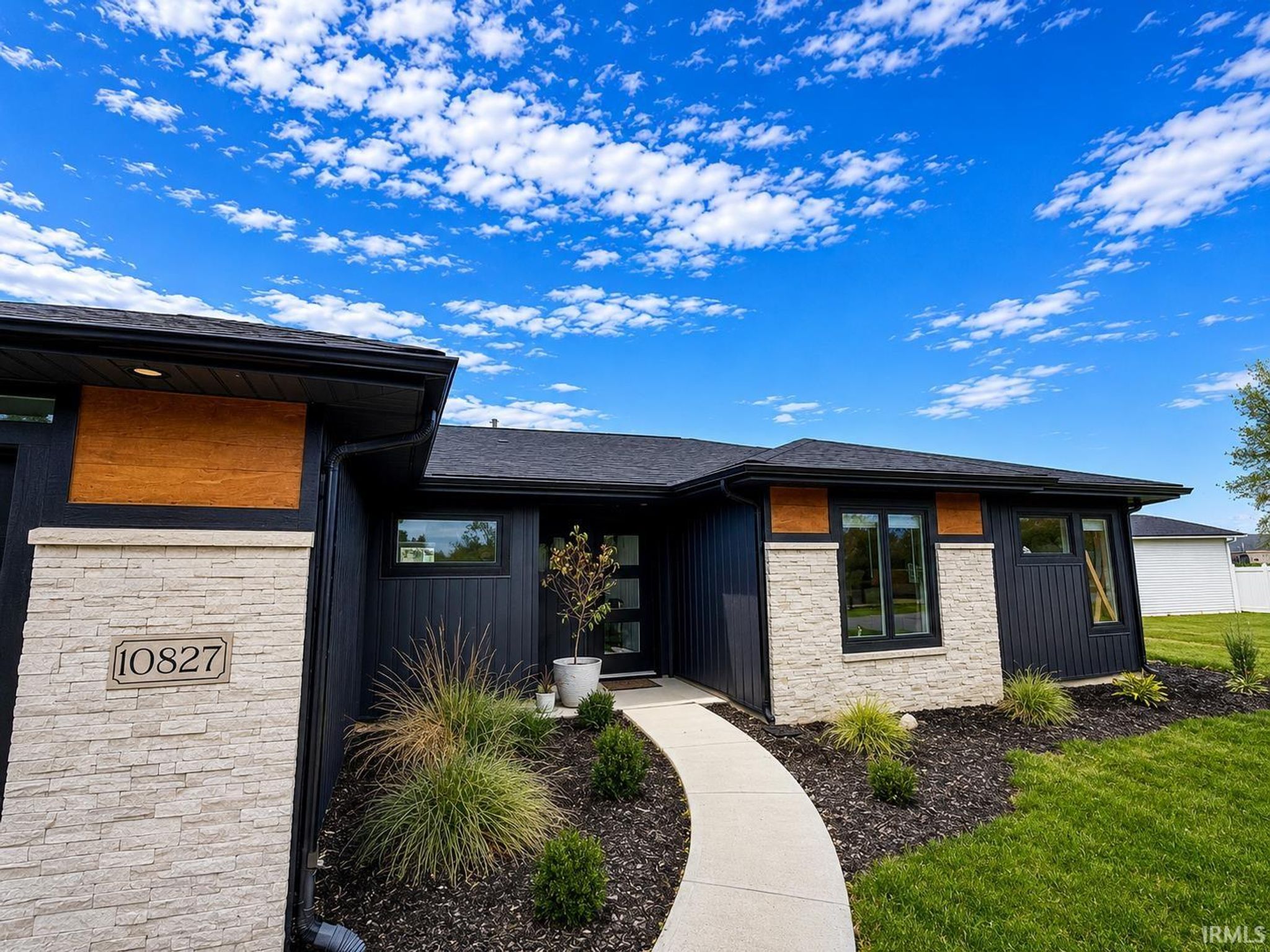 Image of 10827 Kathy Drive