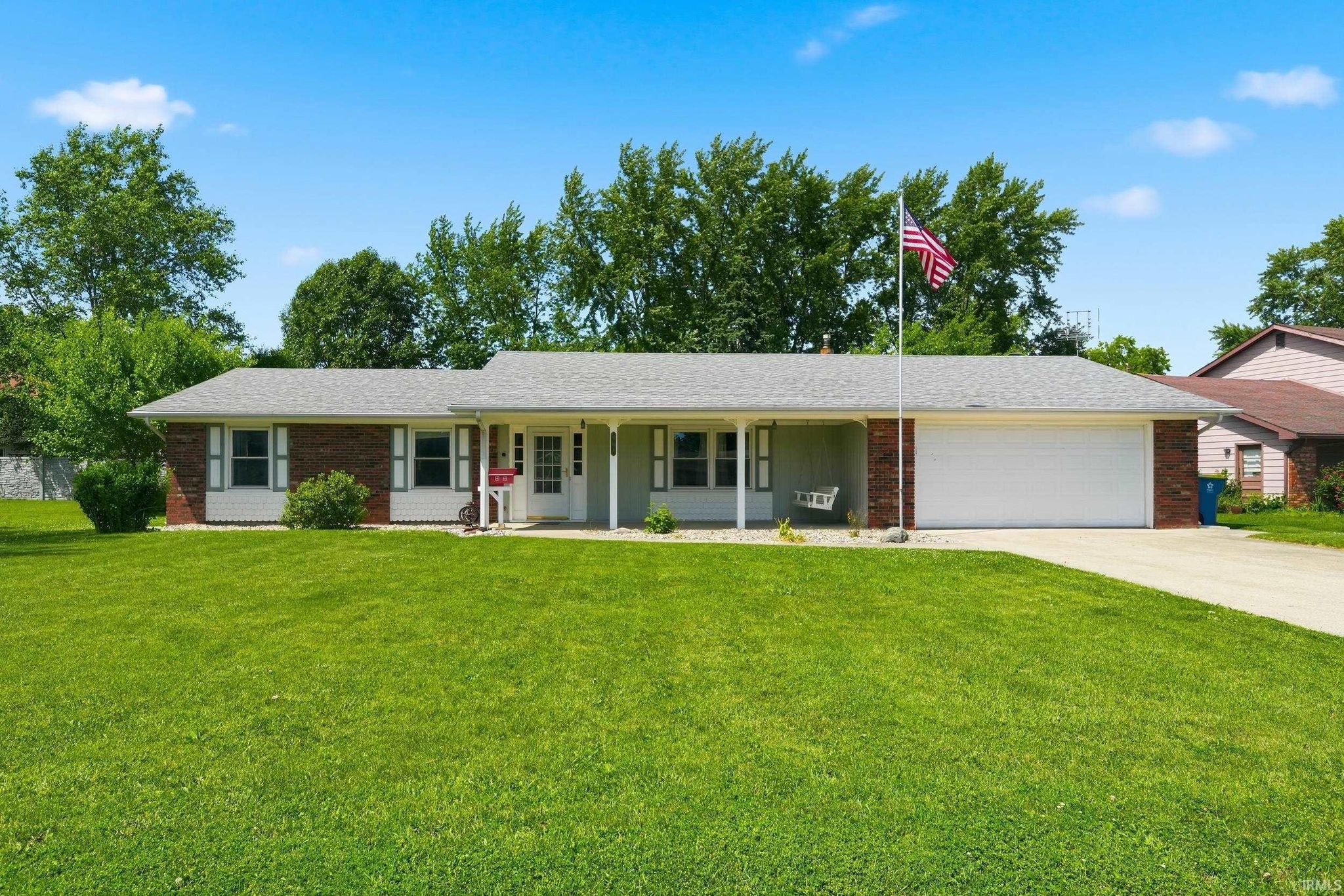 704 Brentwood Circle