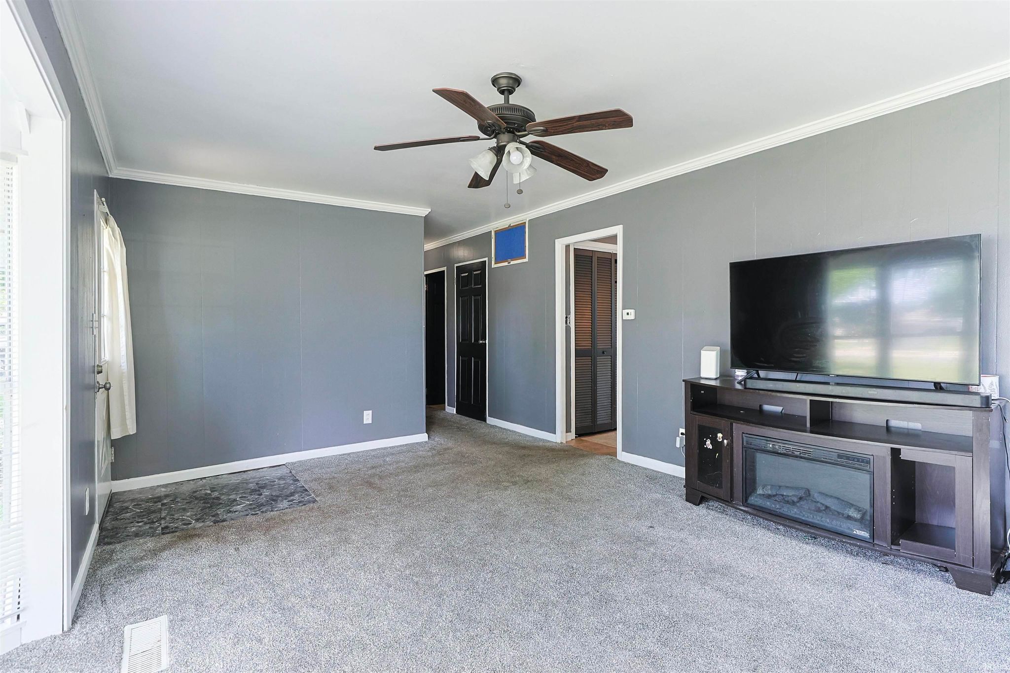 Image of 25916 Lake Drive
