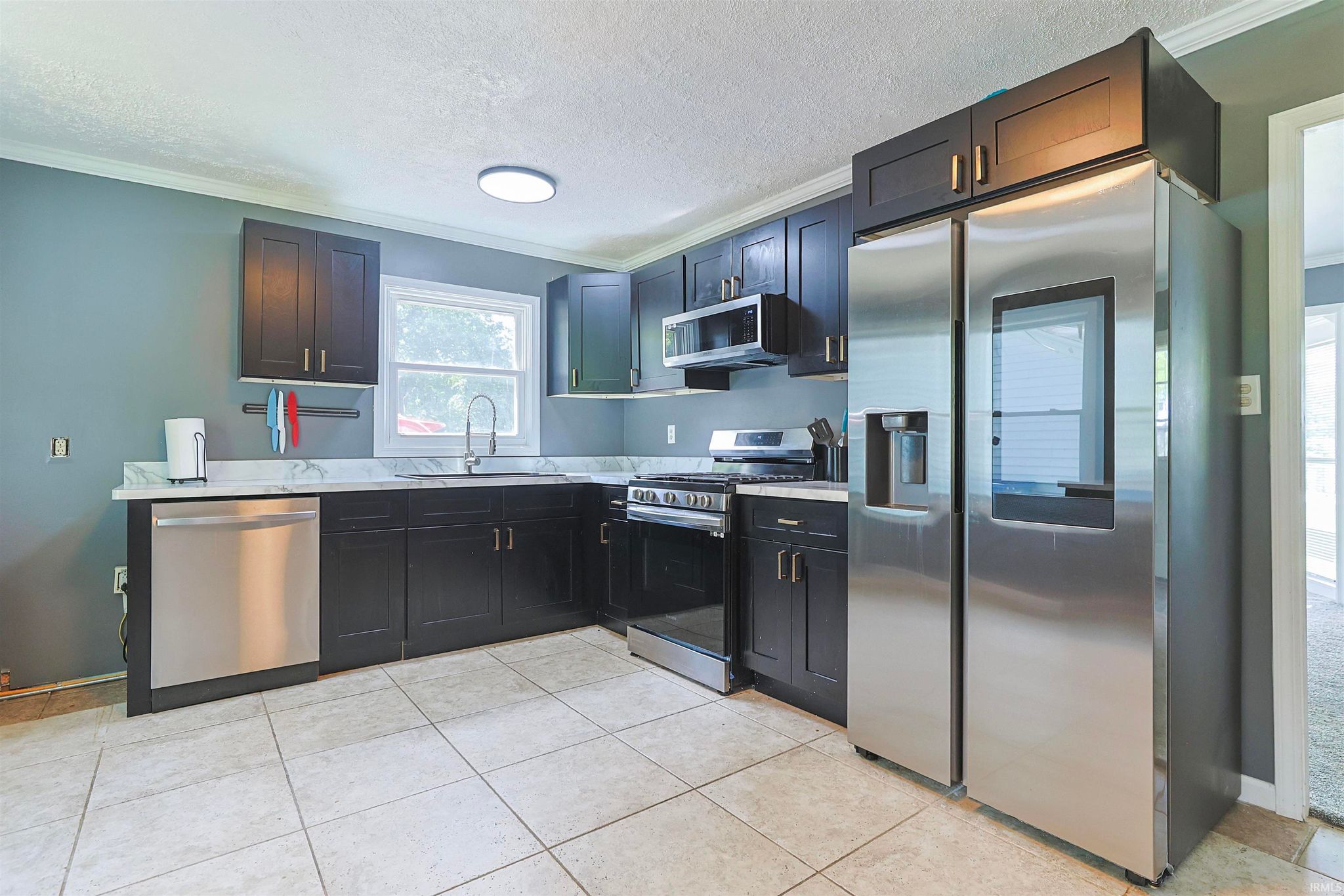 Image of 25916 Lake Drive