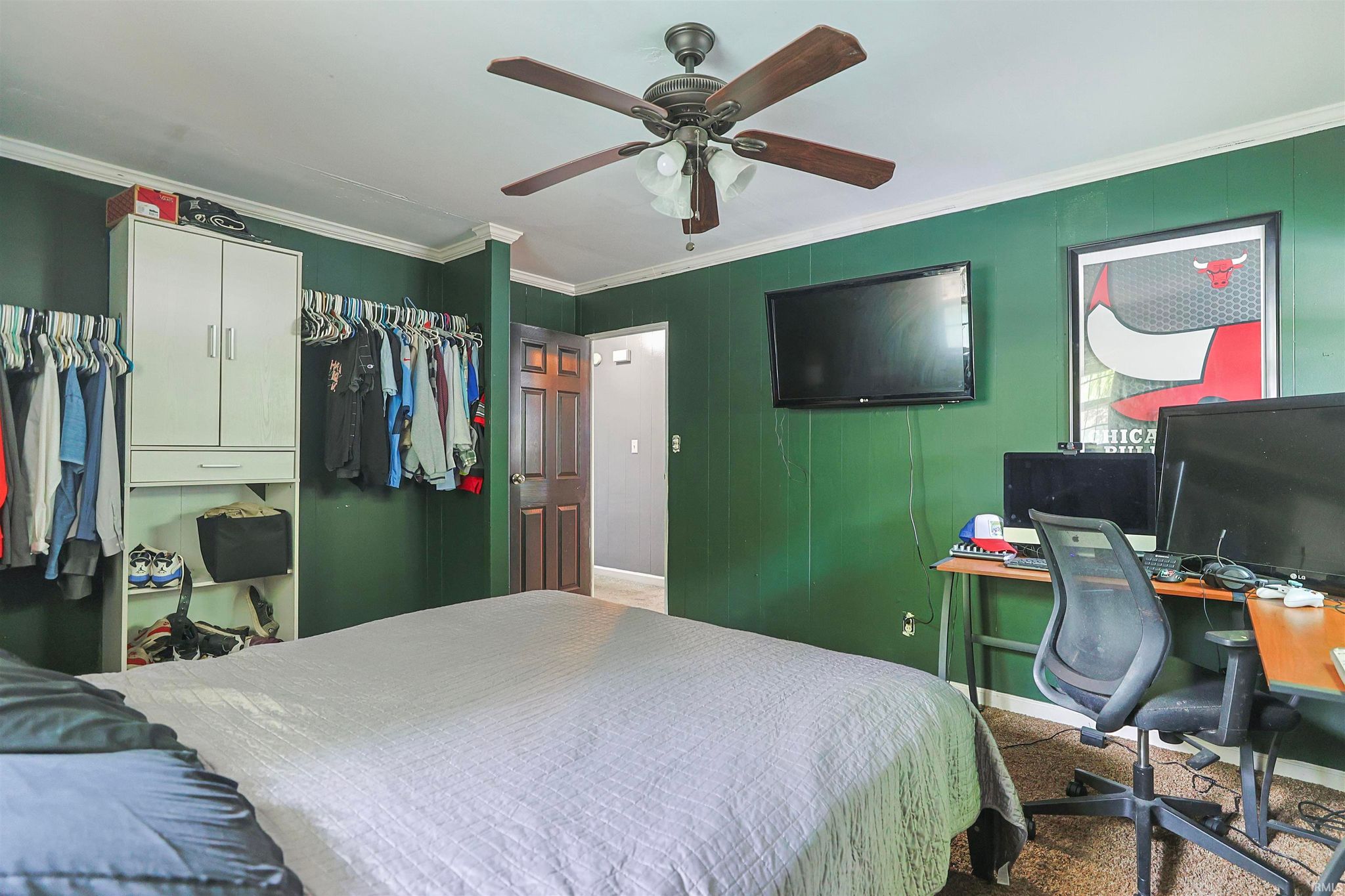 Image of 25916 Lake Drive