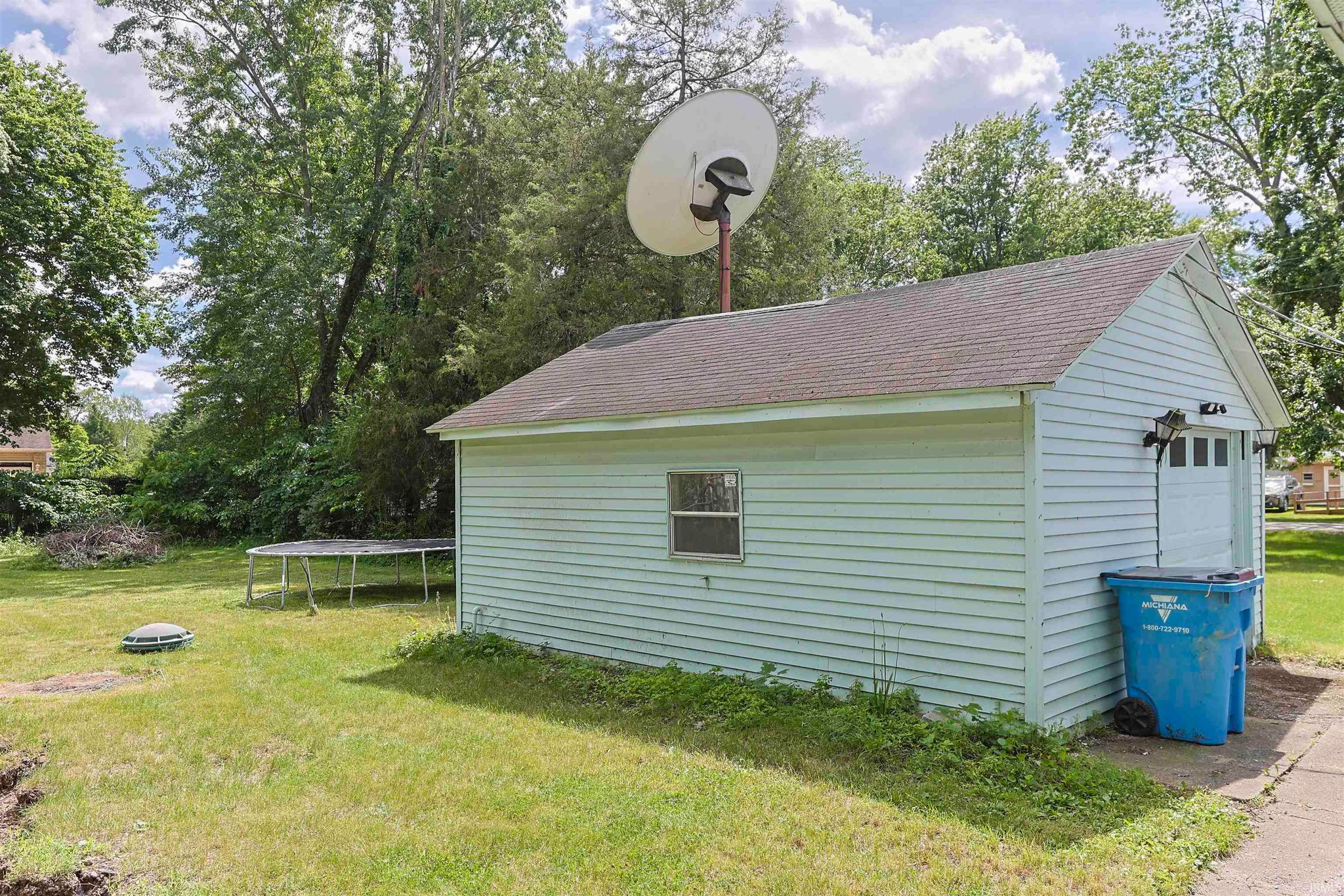 Image of 25916 Lake Drive