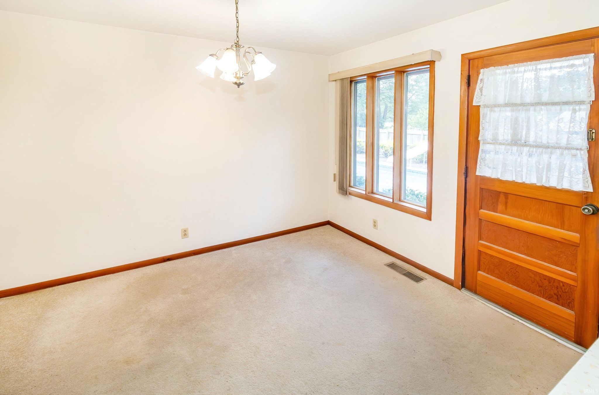 Image of 502 E Jefferson Avenue