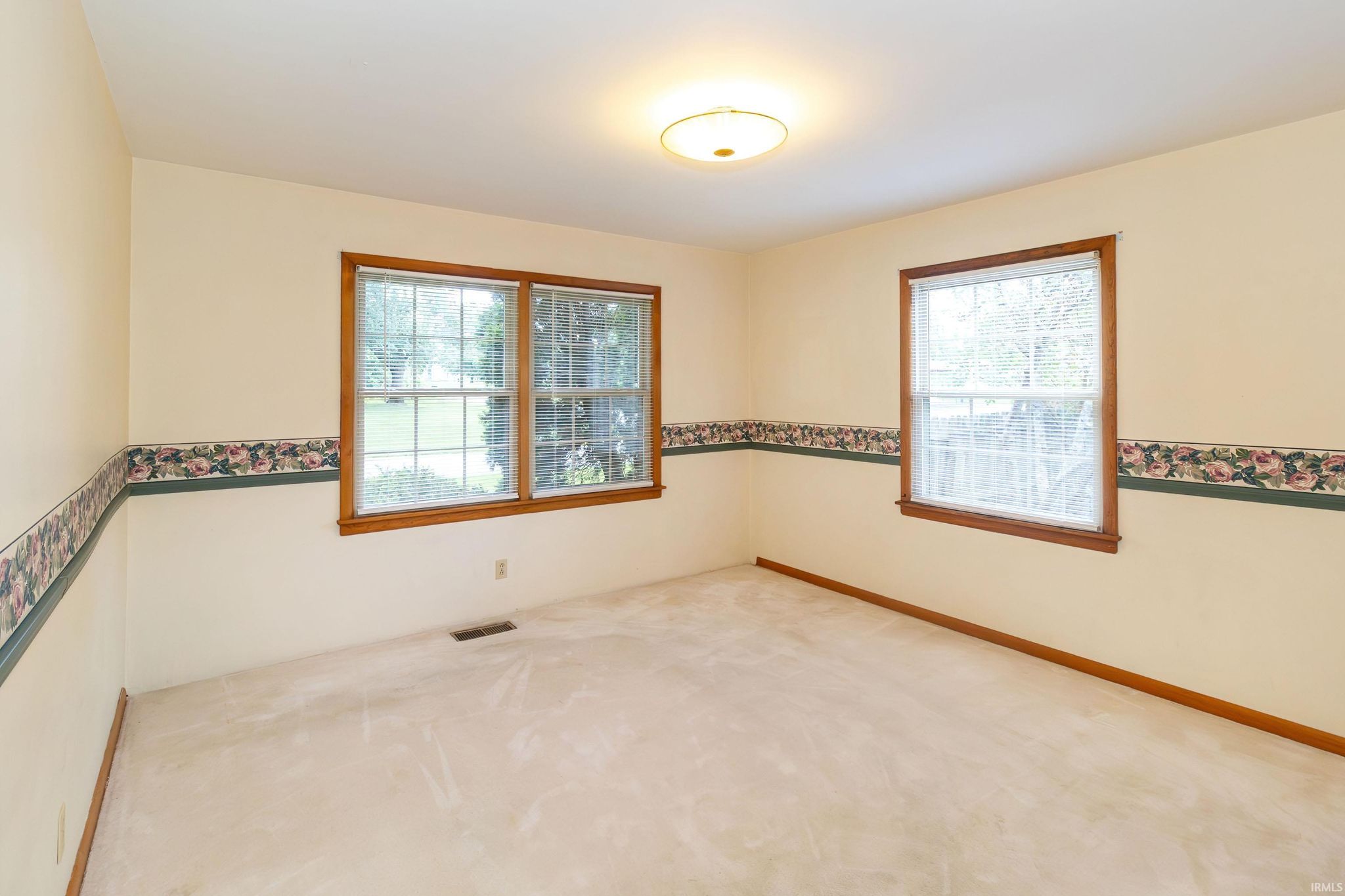 Image of 502 E Jefferson Avenue