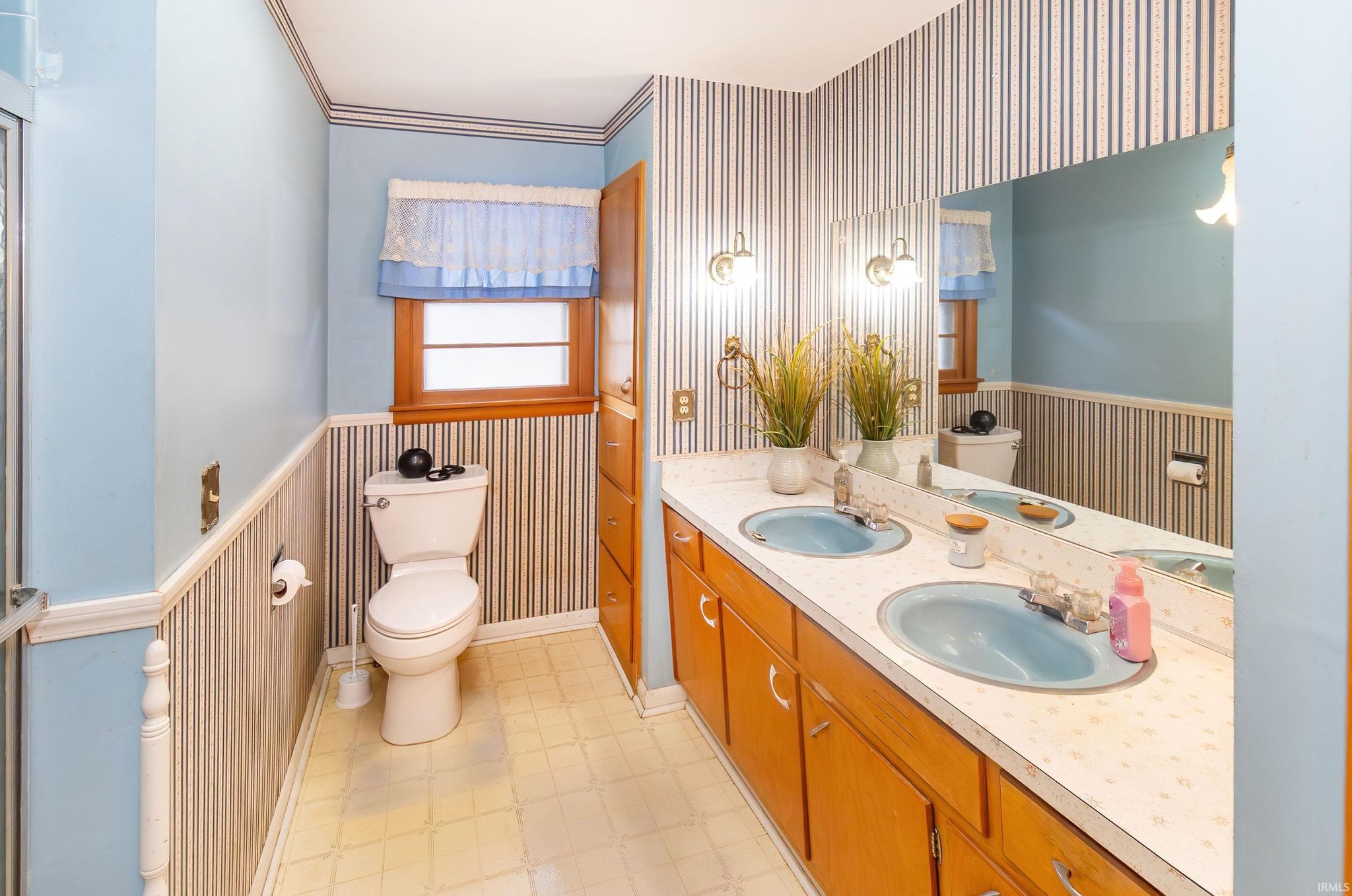 Image of 502 E Jefferson Avenue