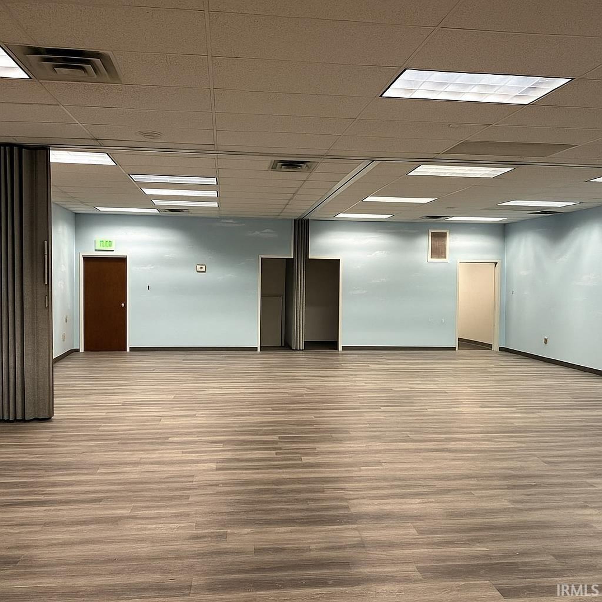 Image of 210 W Walnut Street