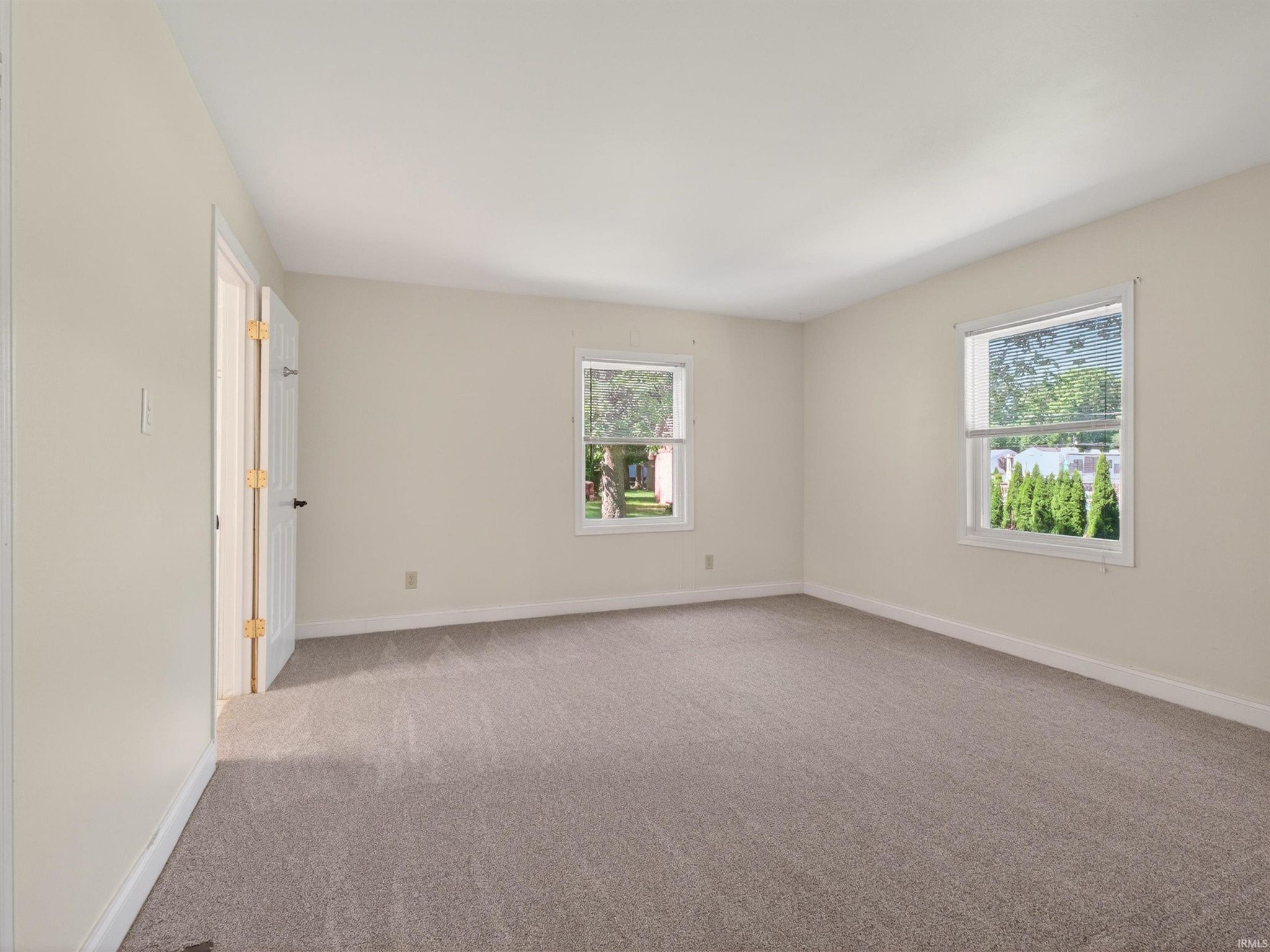 Image of 3918 Woodhill Drive