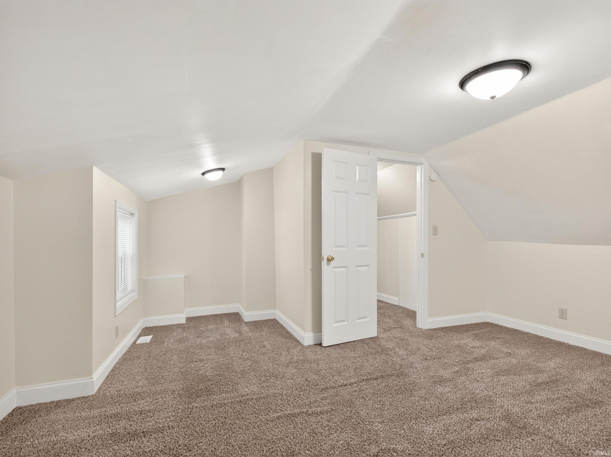 Image of 3918 Woodhill Drive