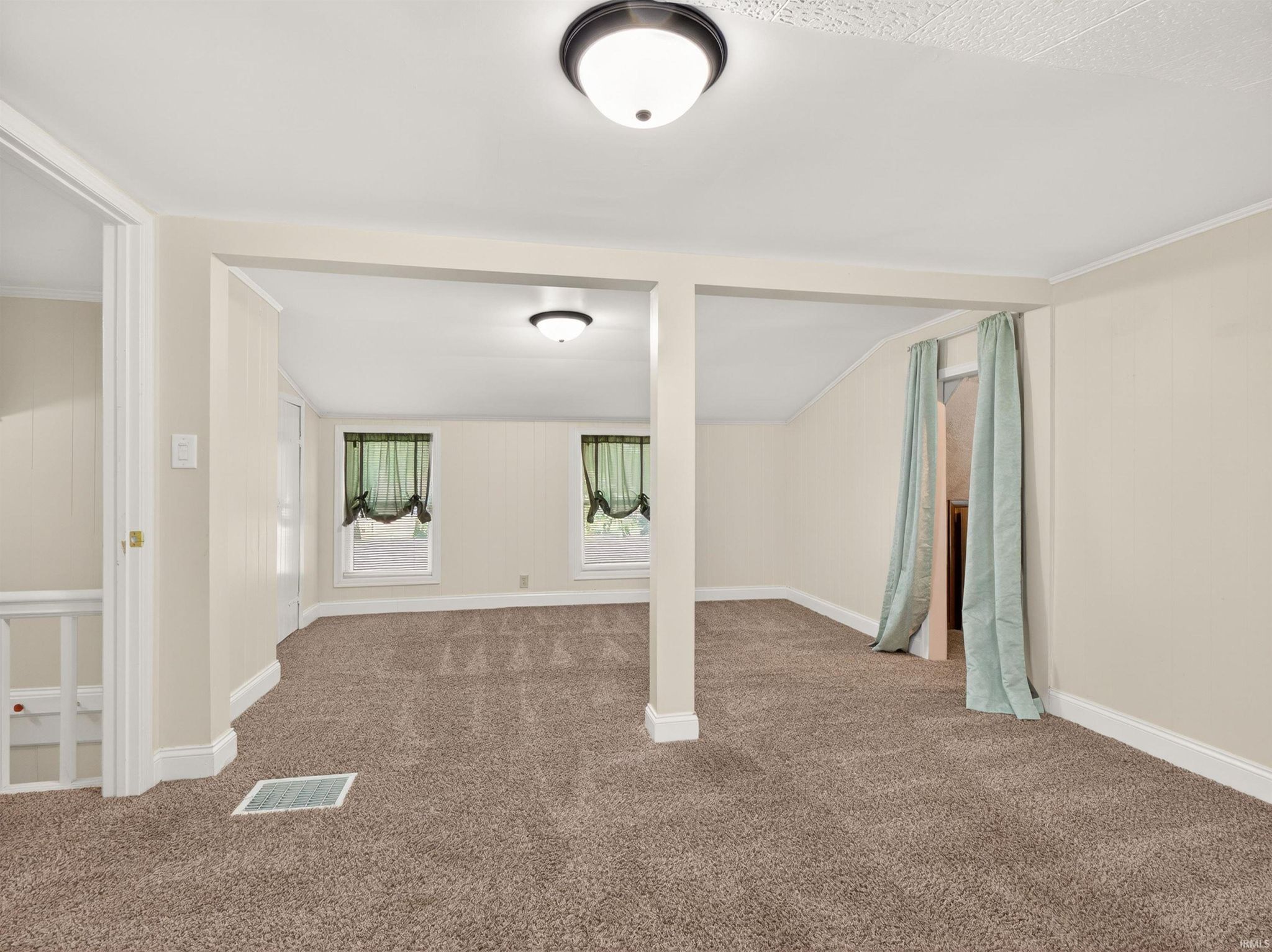 Image of 3918 Woodhill Drive
