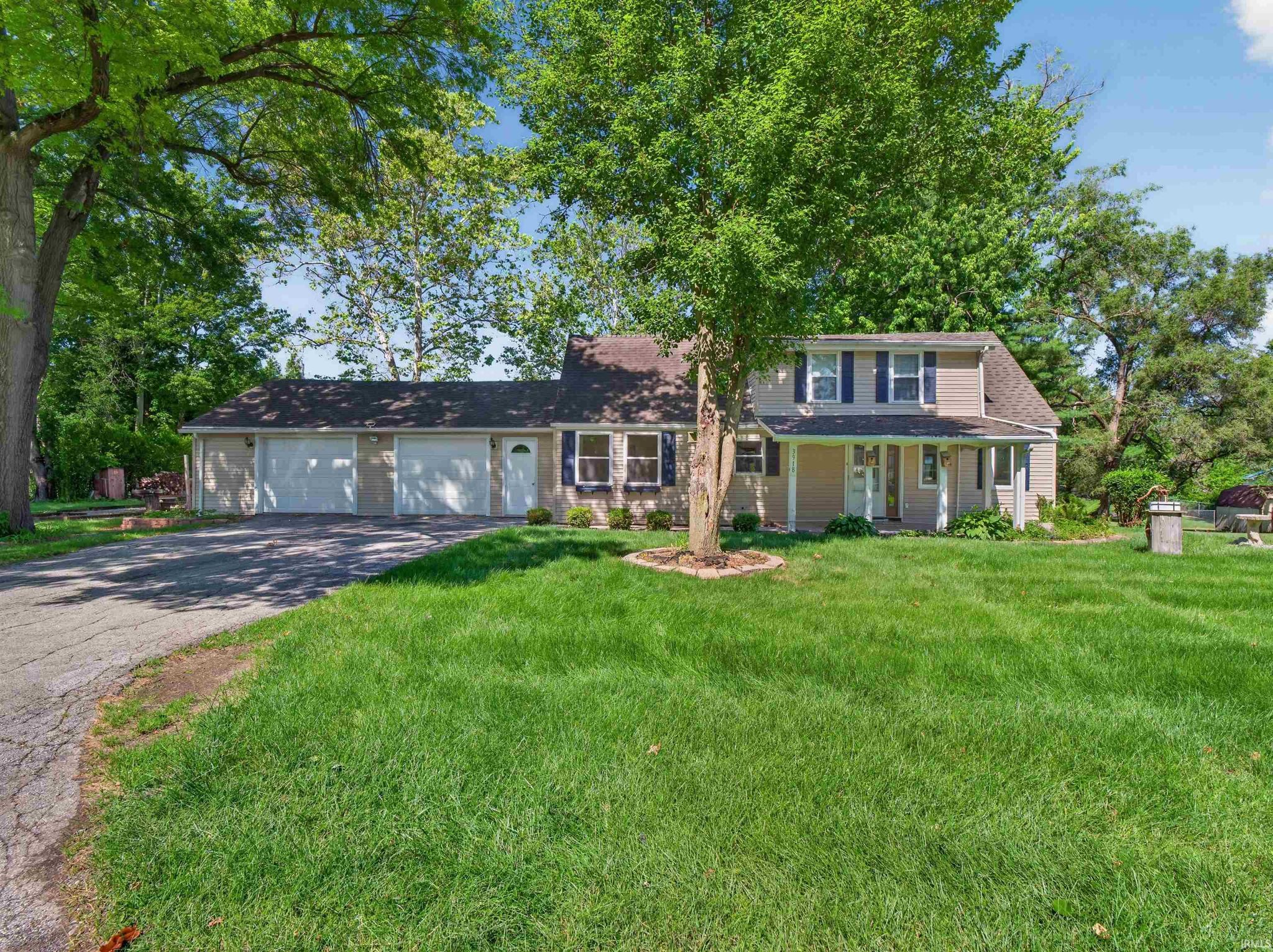 Image of 3918 Woodhill Drive