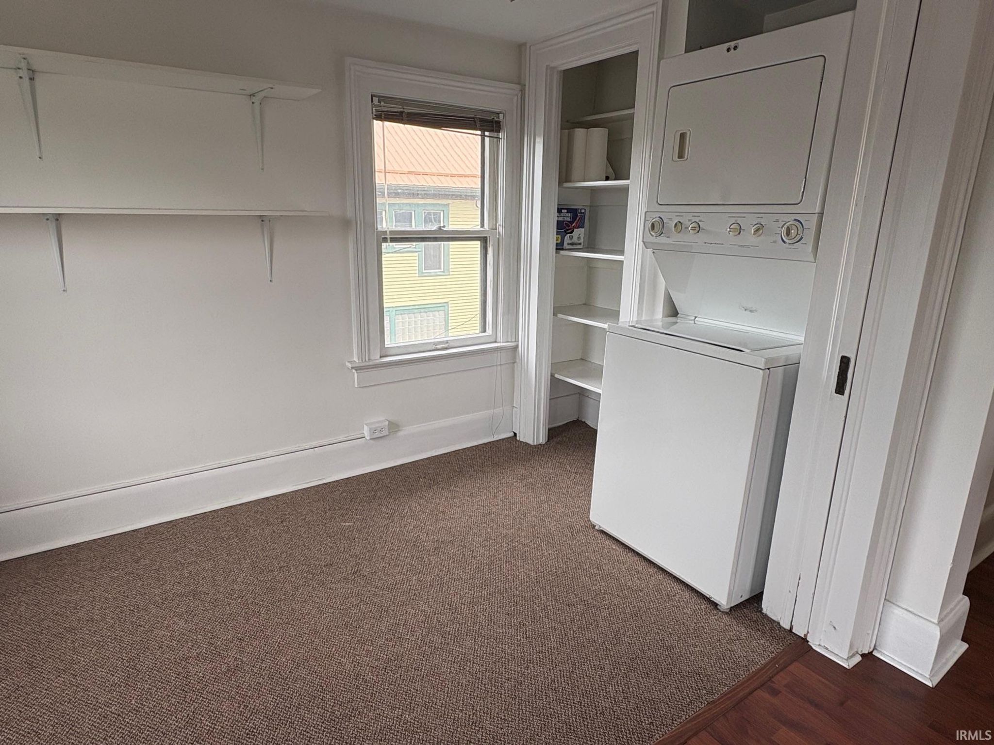 Image of 511 W Wayne Street 201